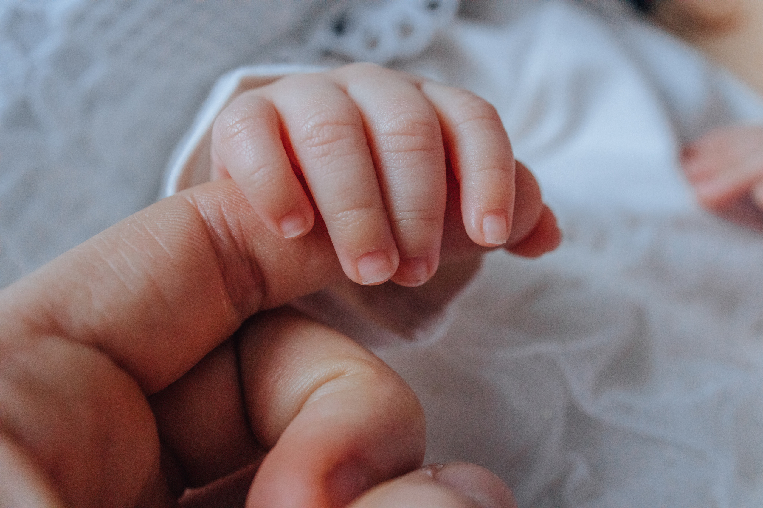 Prinzessin 1 Monate. Hochzeitsfotograf München Taufe Familienfotograf Tanja Mauke