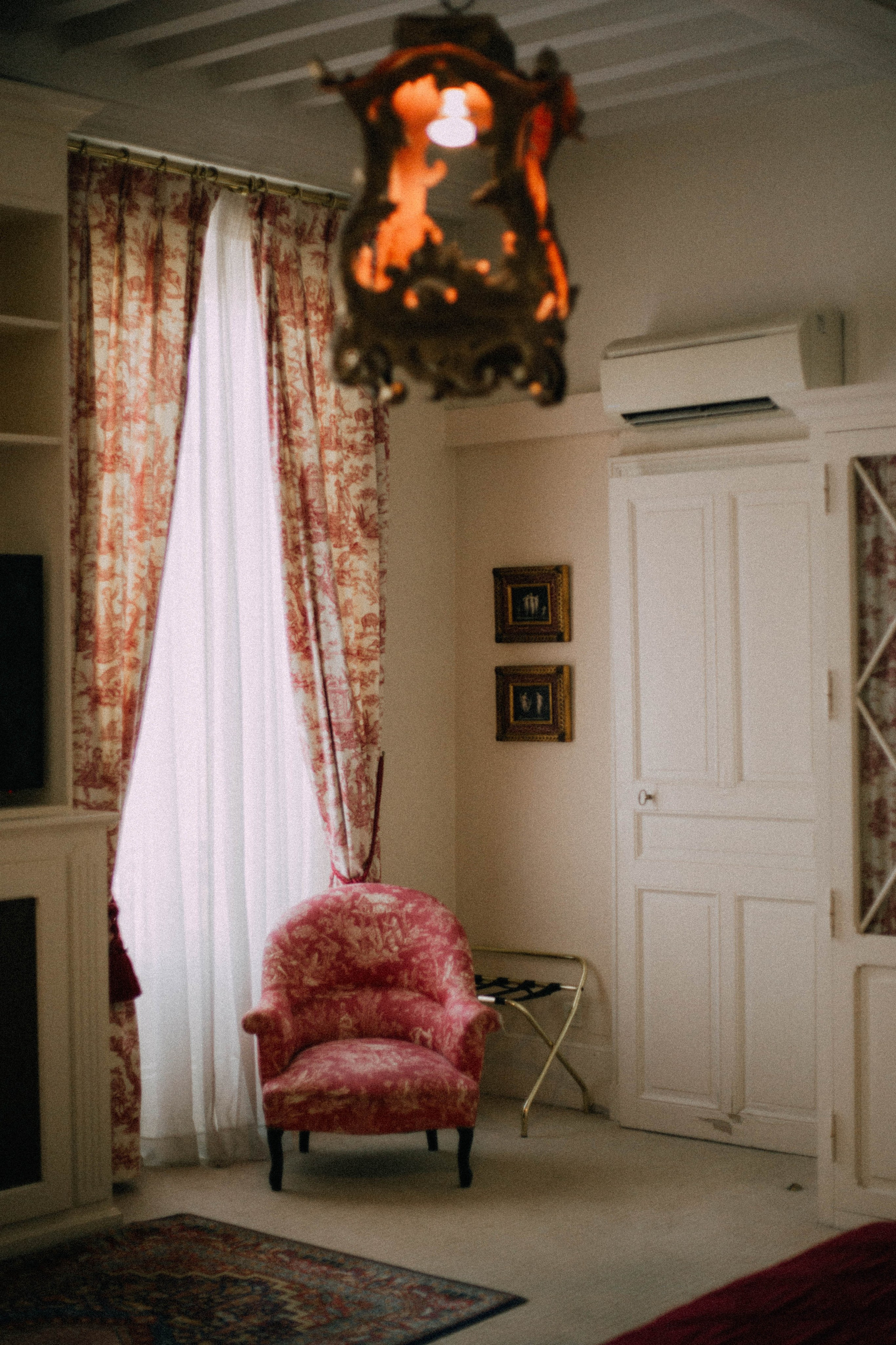 Hotel photoshoot. Social media agency|Corporate photography|Lausanne|Geneva|Switzerland