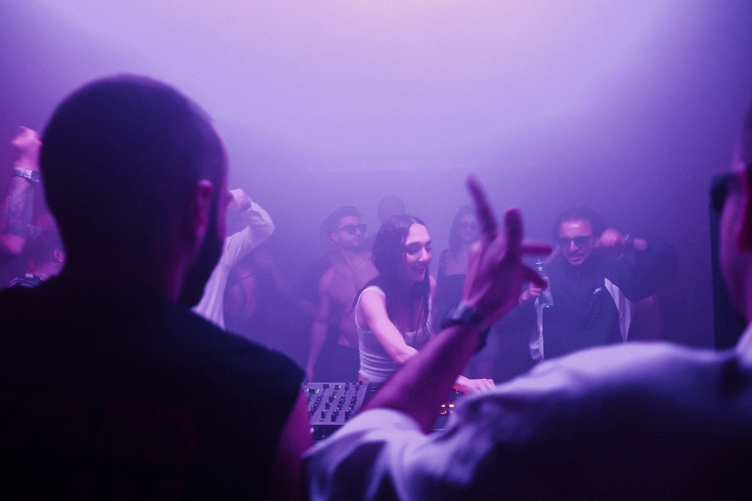 Event reportage (WHATISGOINGON x HOW). Asmikiam