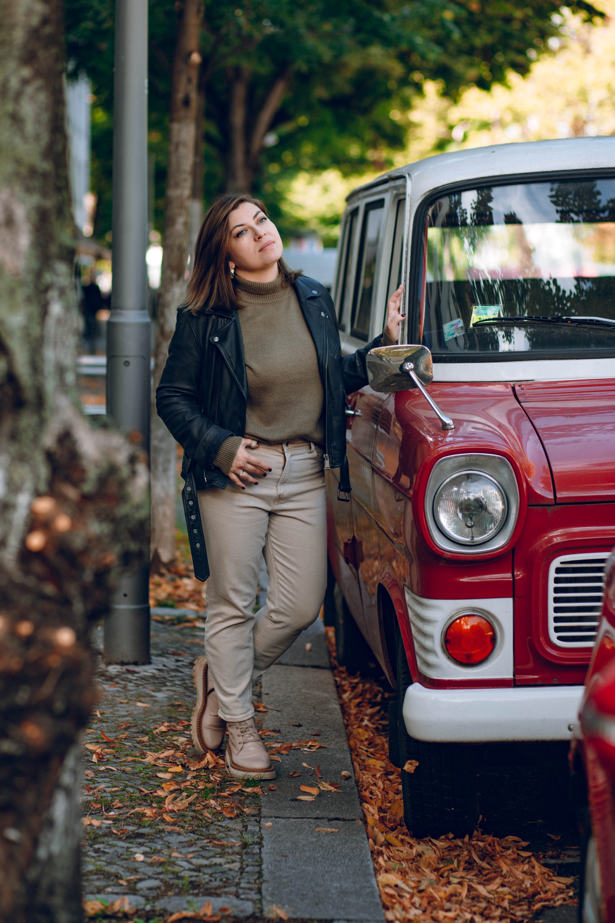Familienwanderung. Portrait family photographer in Berlin Elena Zakh