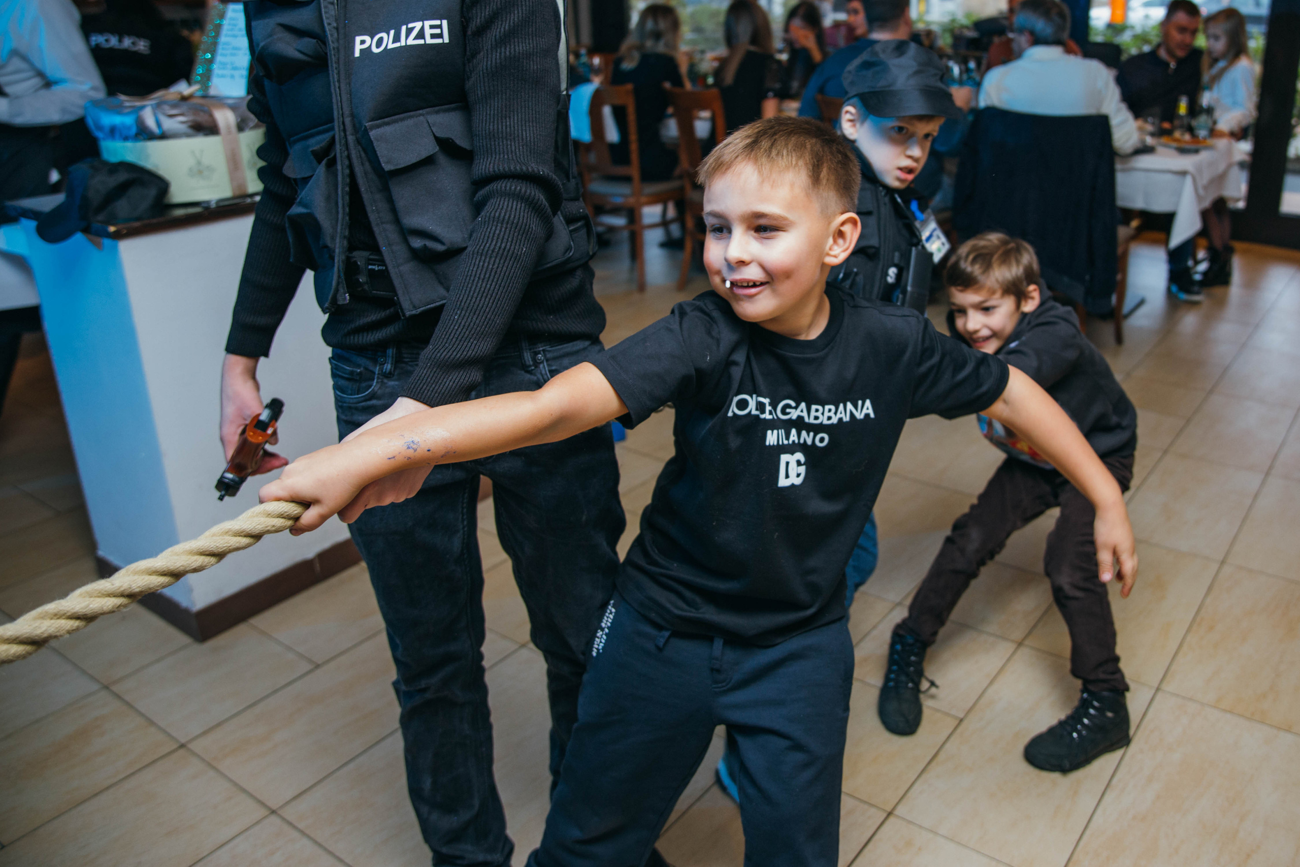 Kinderparty. Portrait family photographer in Berlin Elena Zakh