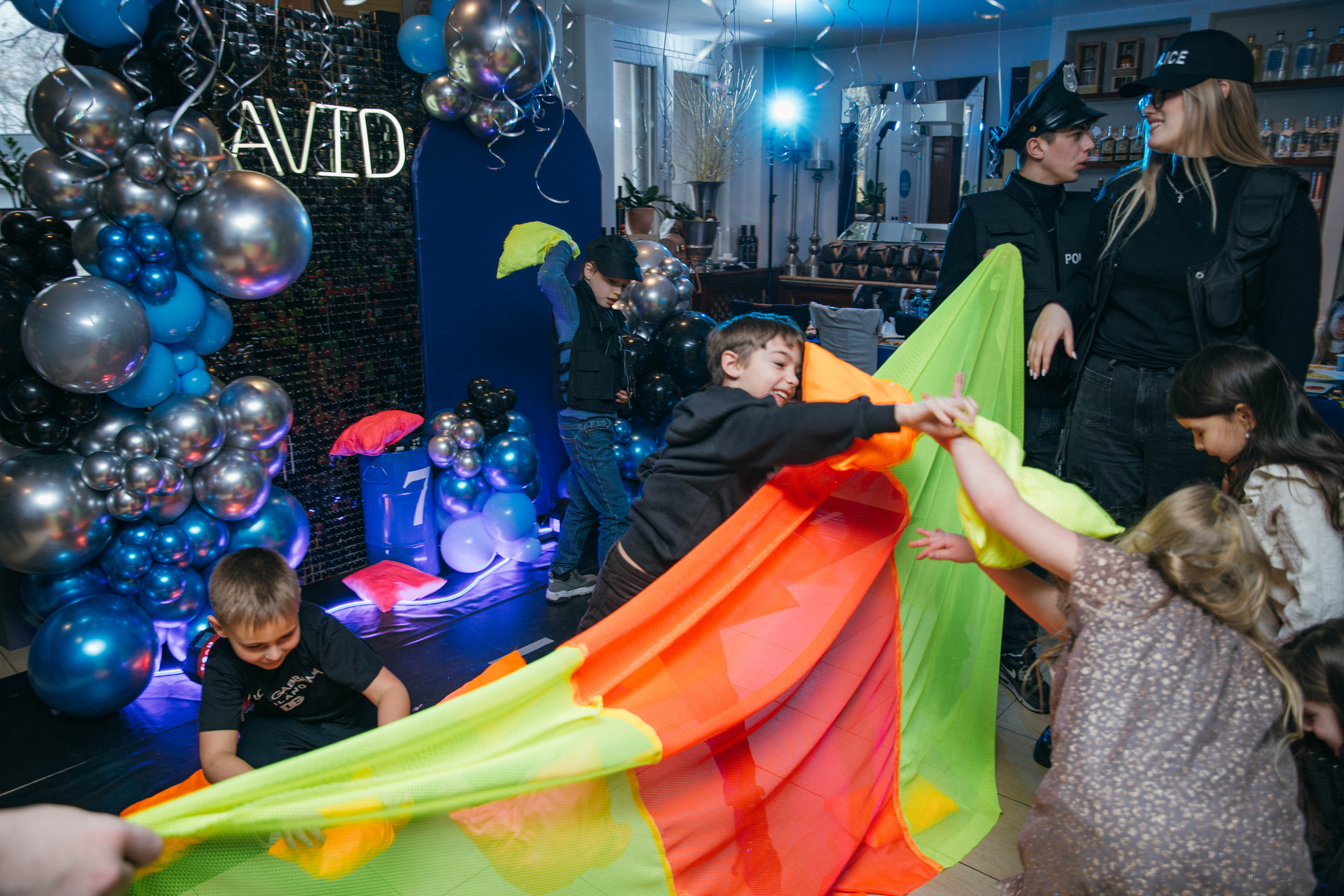 Kinderparty. Portrait family photographer in Berlin Elena Zakh