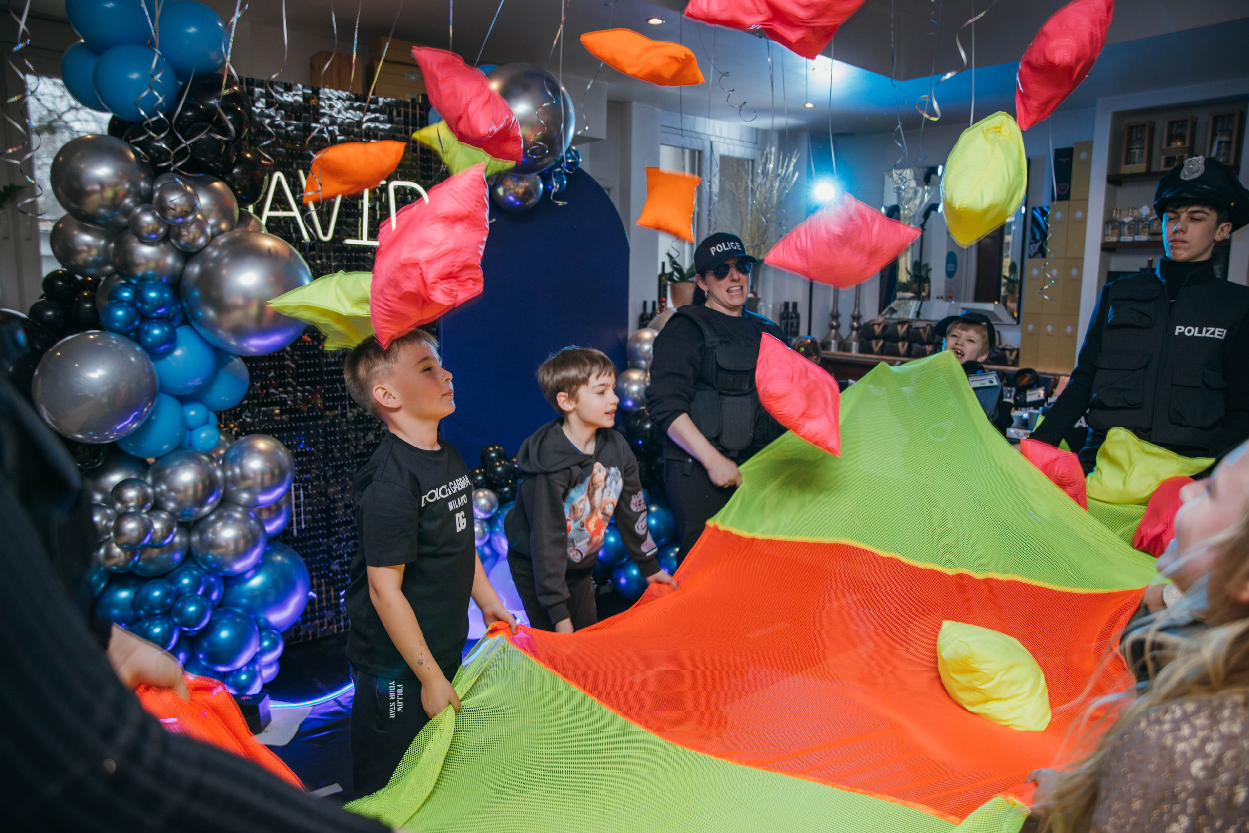 Kinderparty. Portrait family photographer in Berlin Elena Zakh