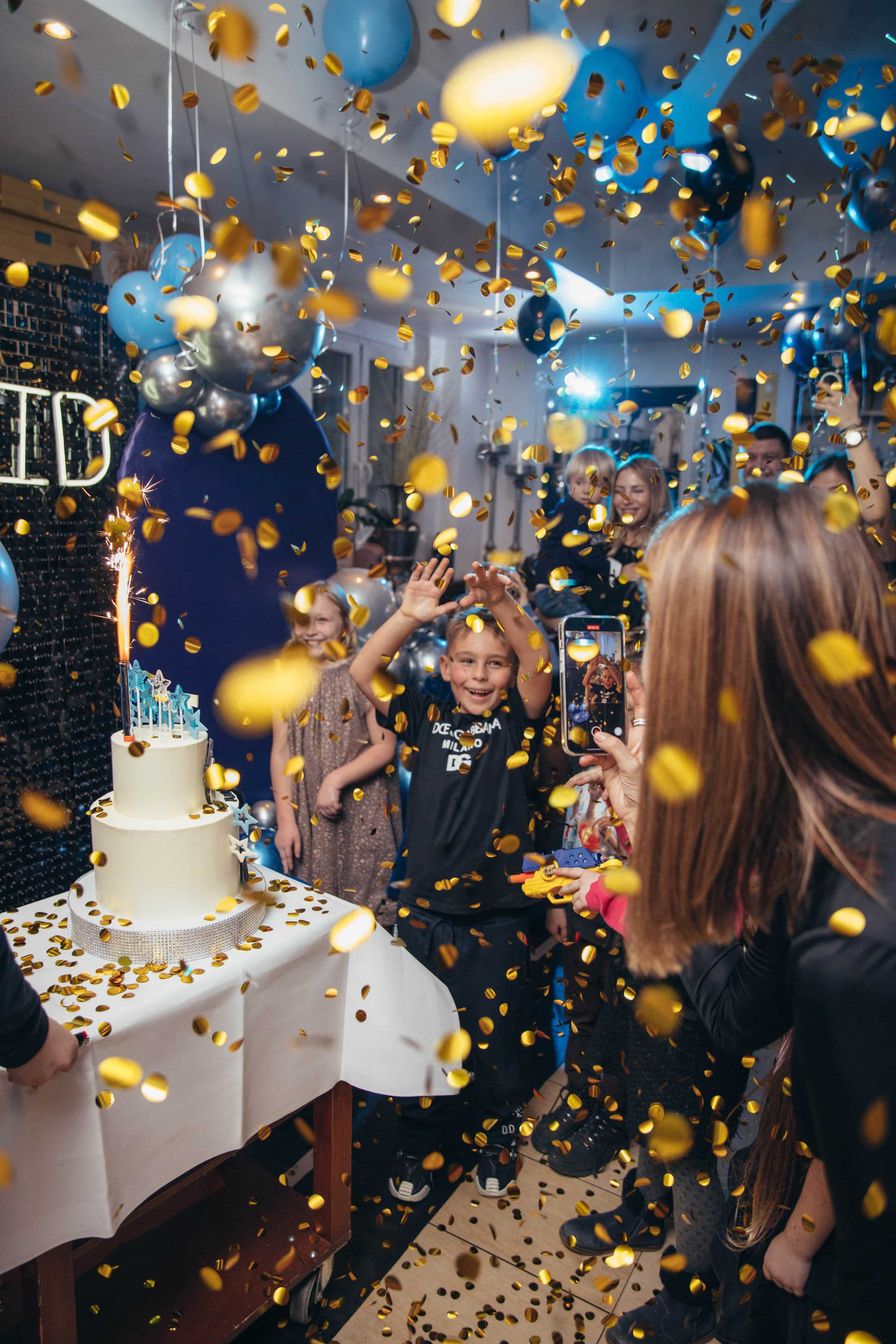 Kinderparty. Portrait family photographer in Berlin Elena Zakh