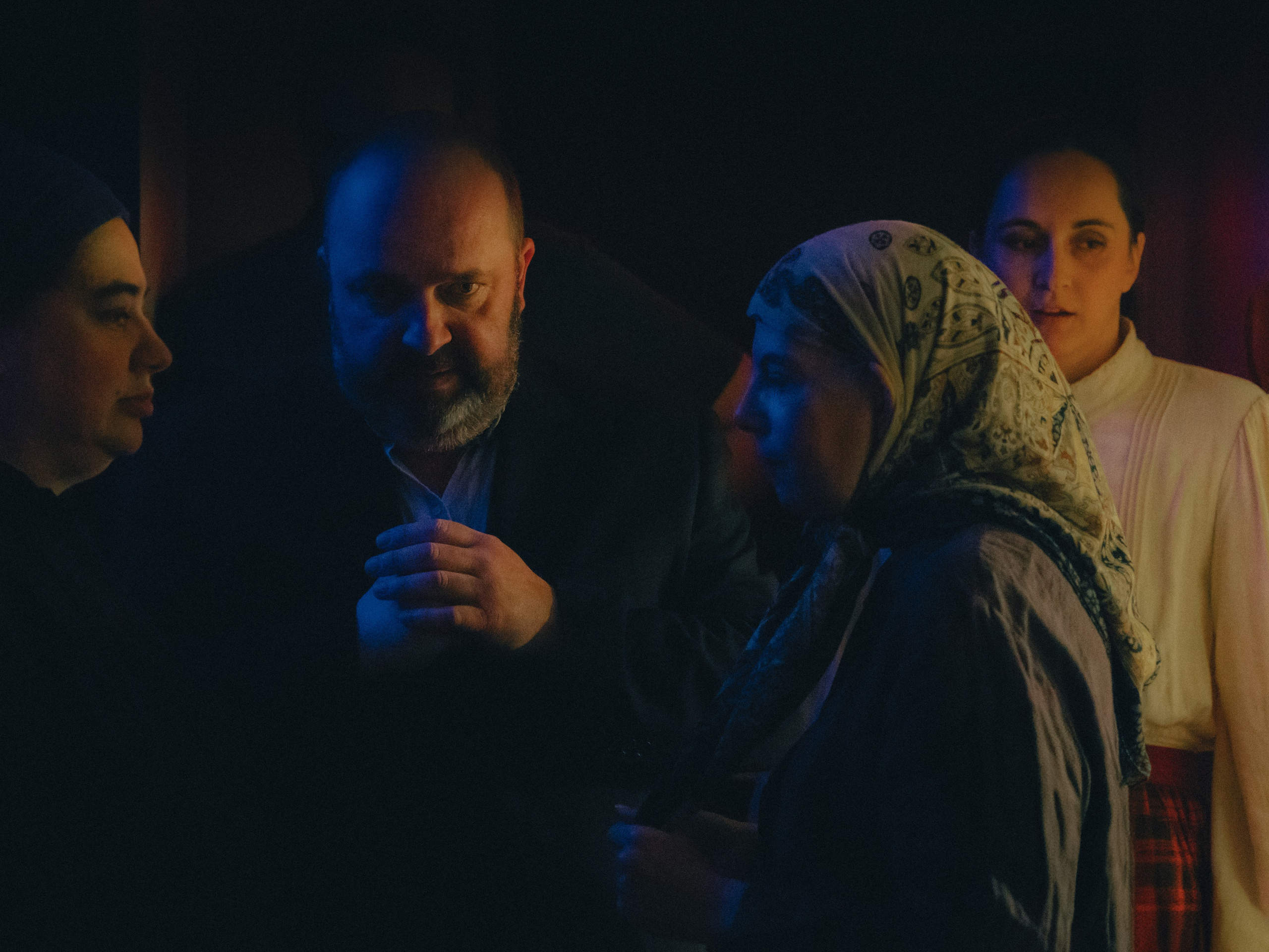 Chameleon — Memorial prayer. Yana Bobrova | Artistic Photography