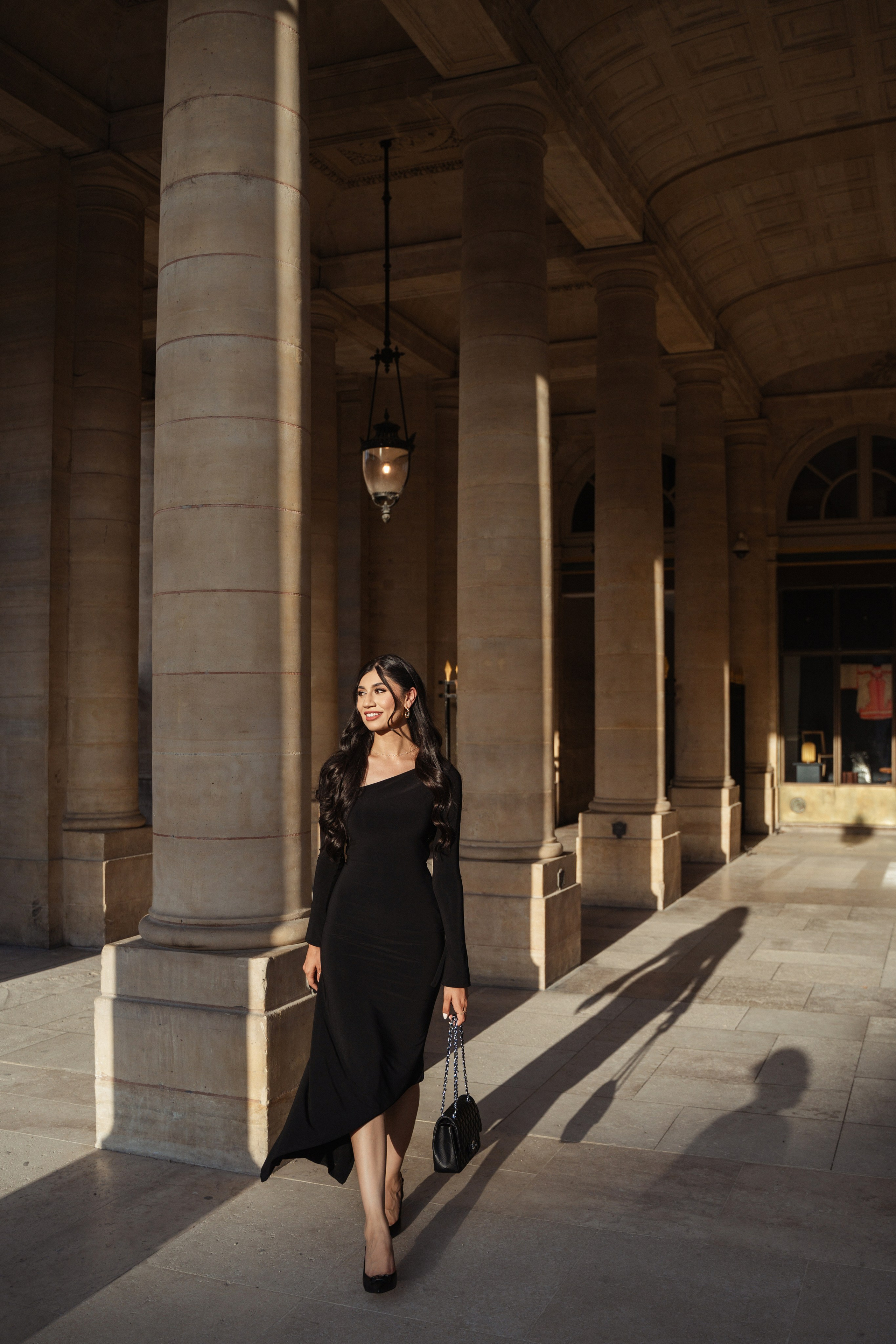 Naila (4 hours). Photographer in Paris|Solo and groups, portraits & content, couples photo-shoot in Paris at the best locations