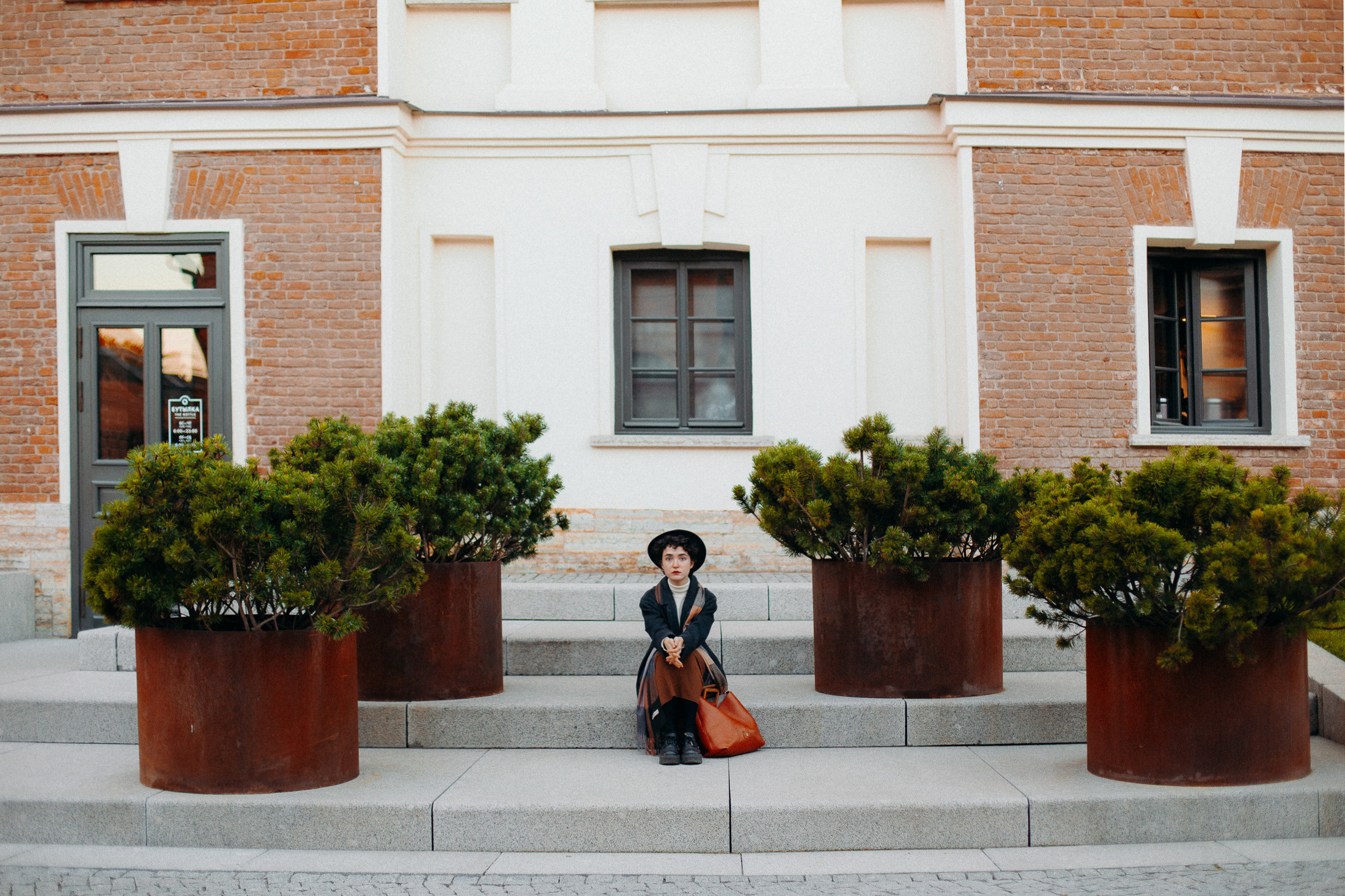 Аглая в Новой Голландии. Контент-фотограф Алина Филимонова