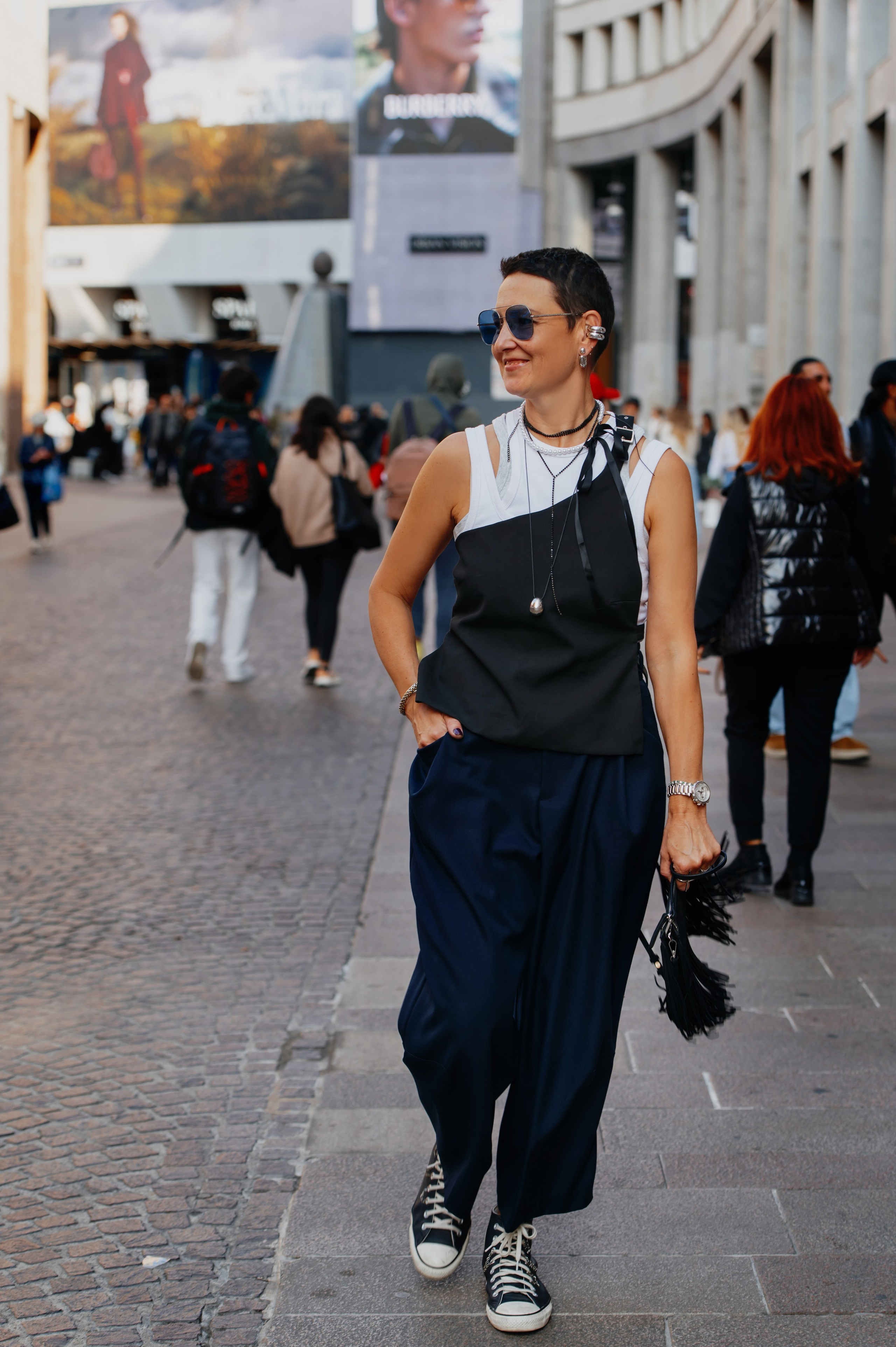 Milan, Autumn 🍂, Julia. Wedding photographer from Moldova Alexey Chipchiu