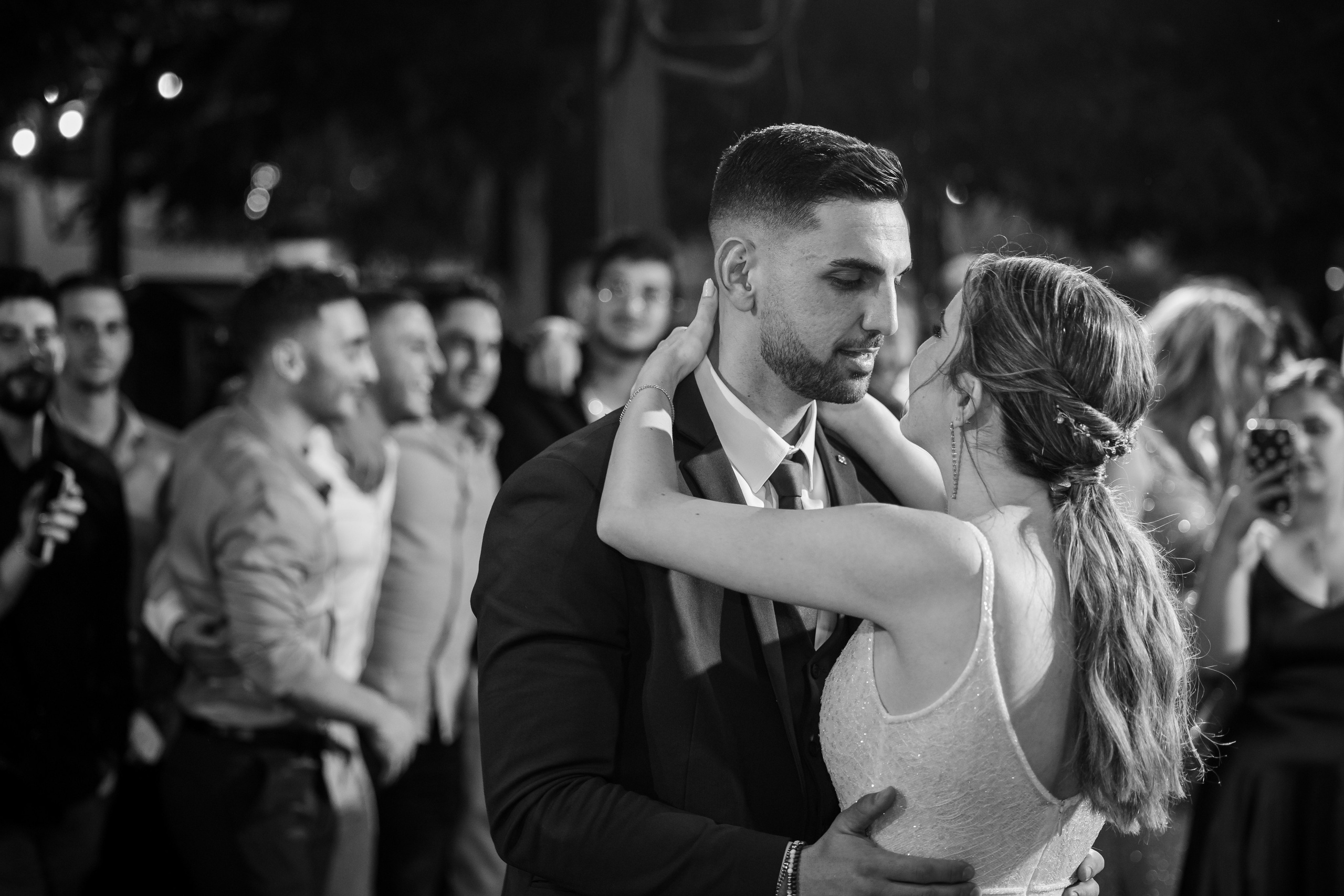 Auneg & Yarin. AMIR BUCHNIK PHOTOGRAPHER