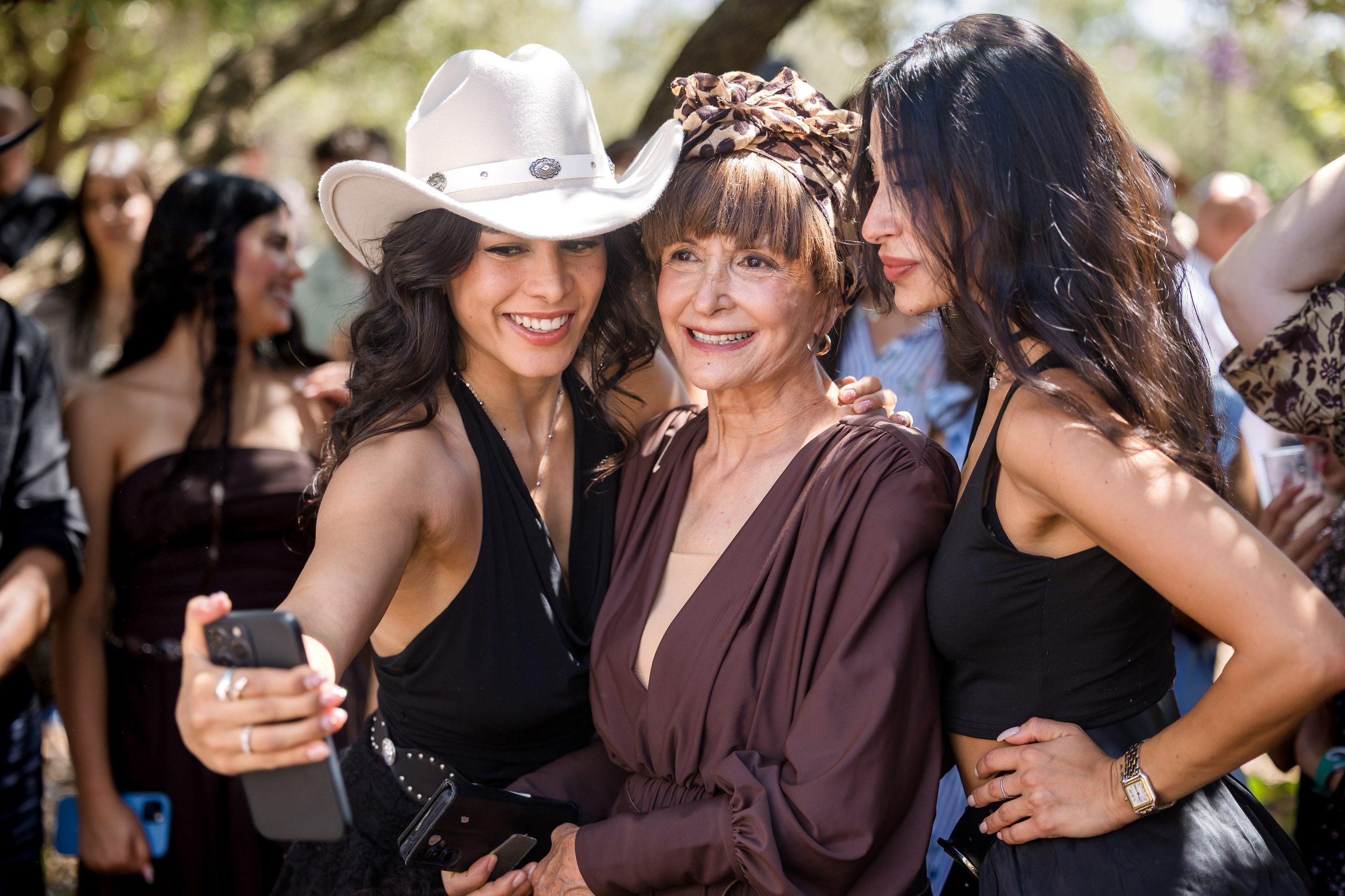 Eden & Raz. AMIR BUCHNIK PHOTOGRAPHER