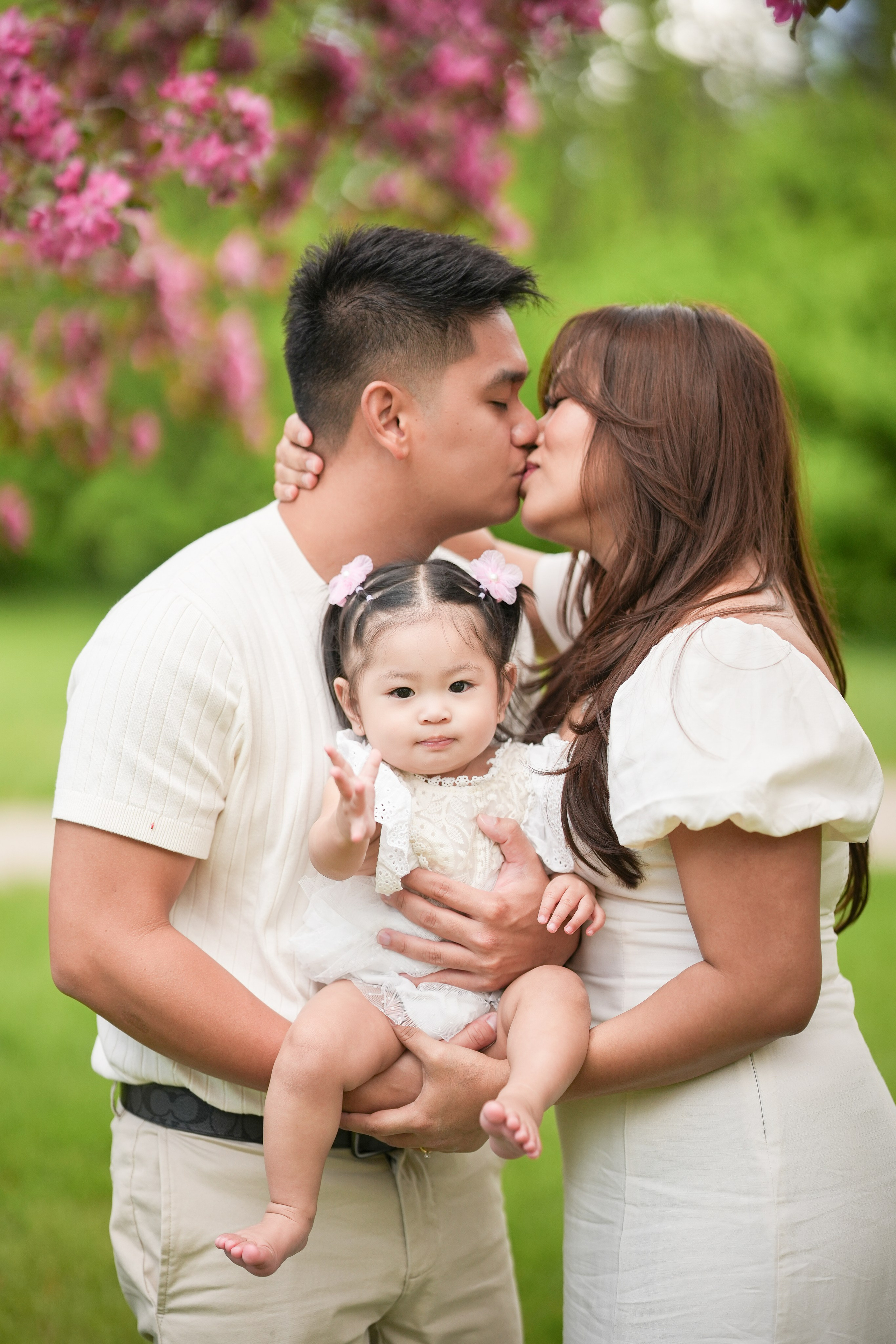 Spring Photo Day. Pashynska Photography | Calgary Wedding & Family Photographer