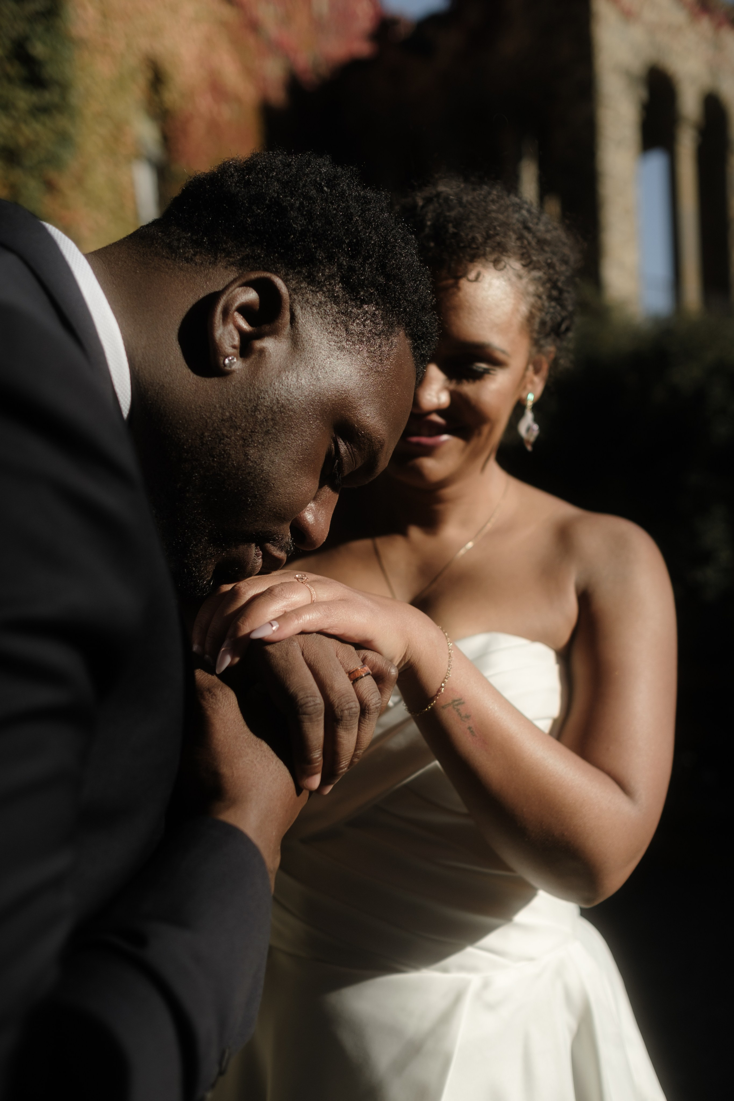 Morgan & Anthony. La Baronia. Paola wedding photographer / videographer in Barcelona