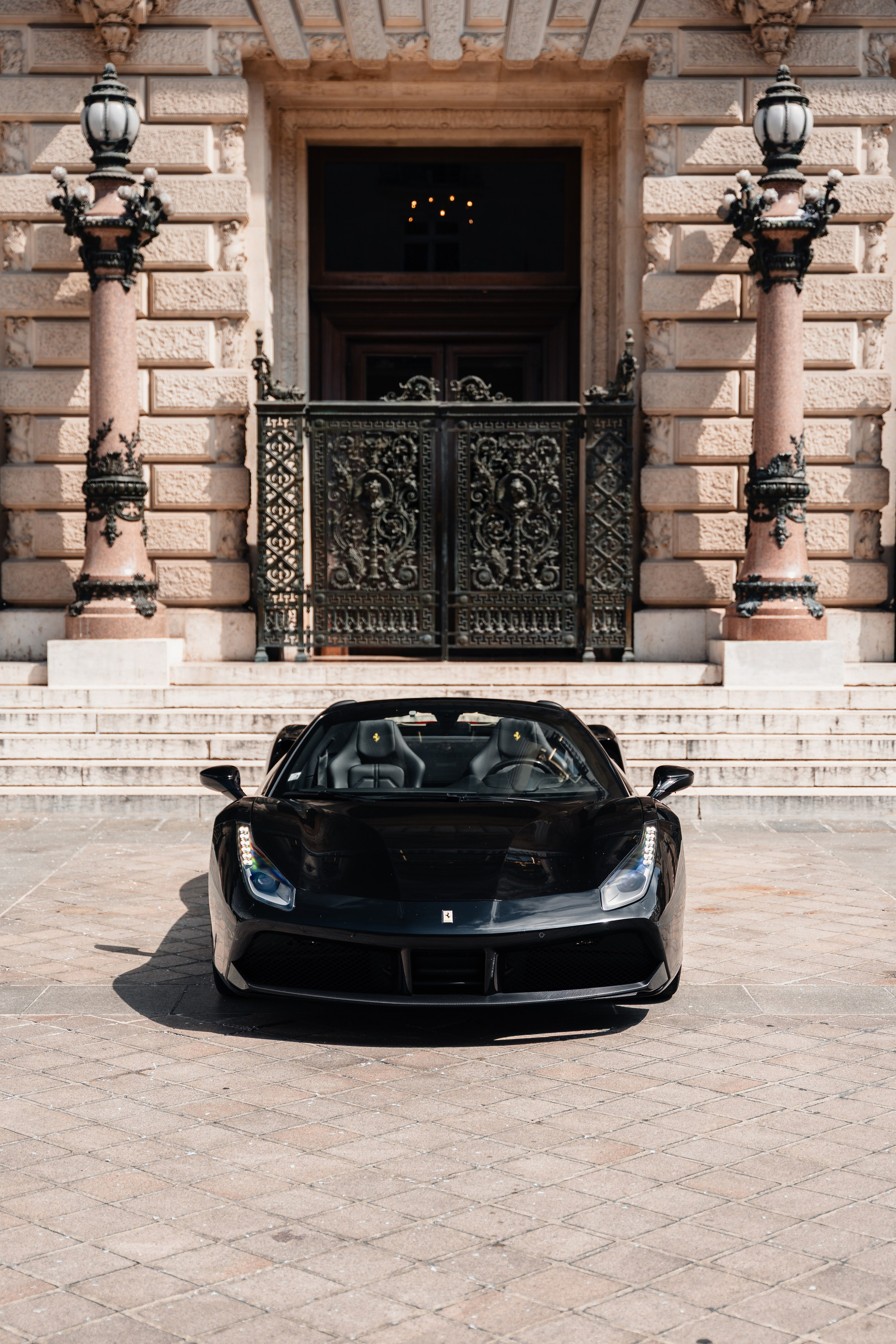 Ferrari 488 Spider. Photographe de voitures à Paris — Vitalii Motruk