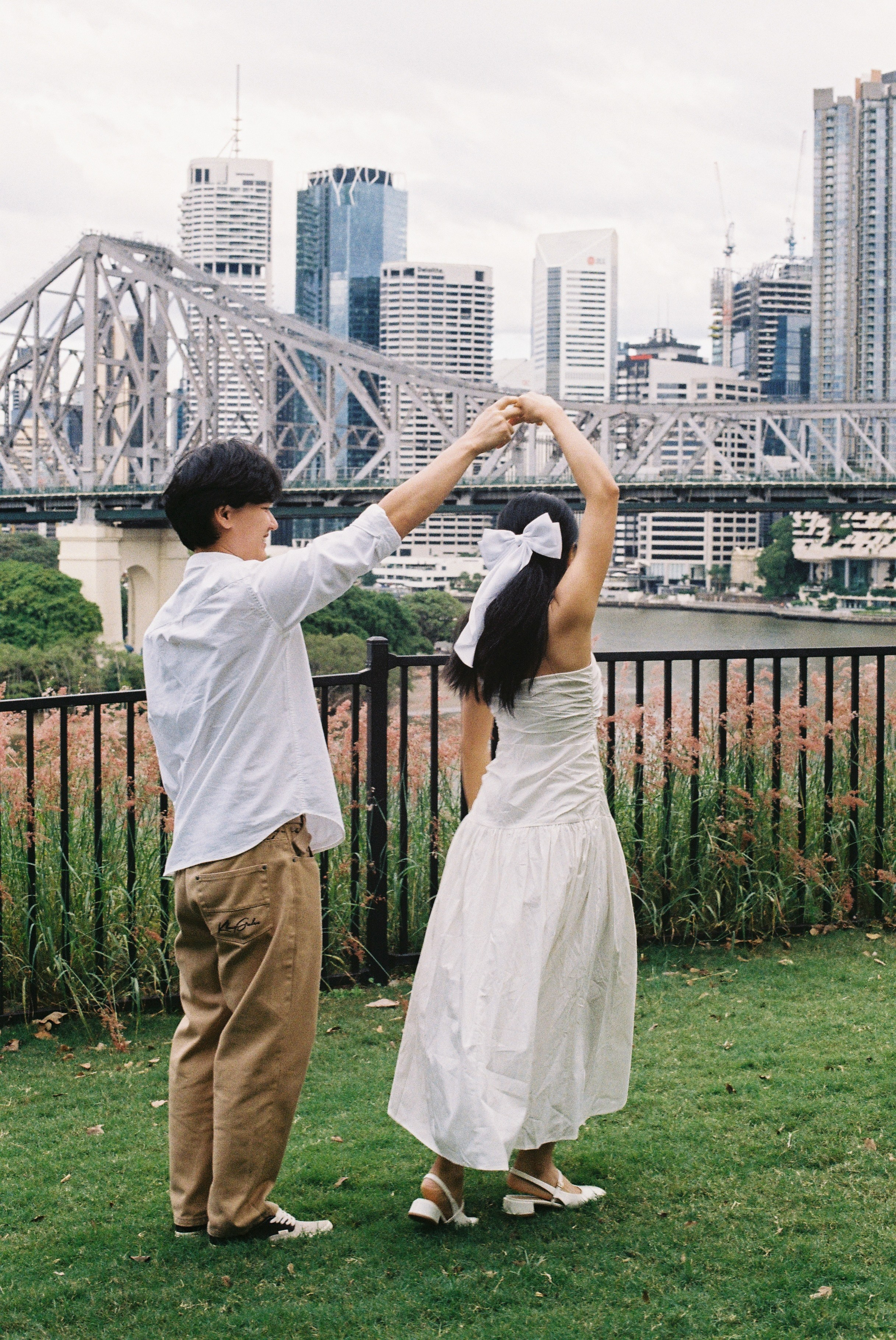 Chonlita&Ench. Film portrait photographer