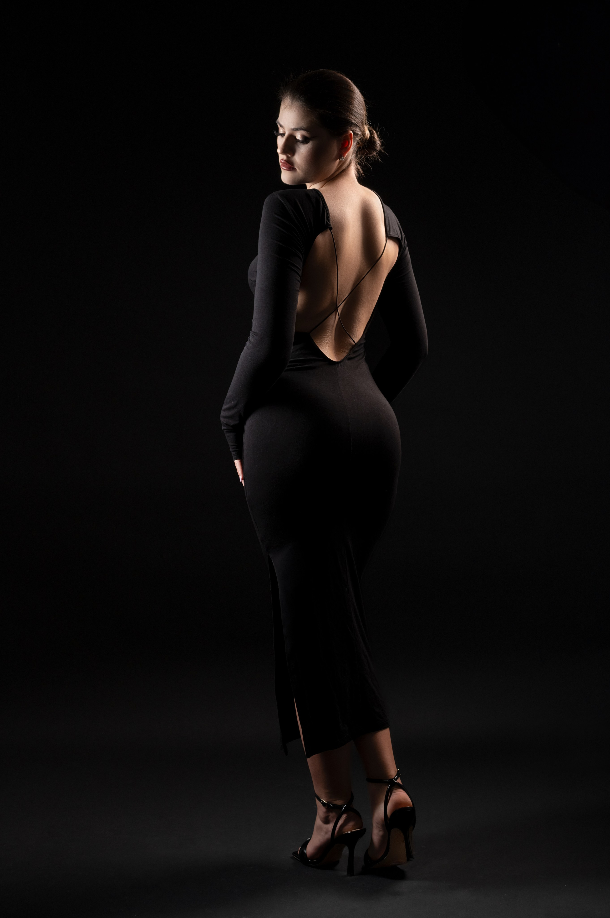 Loredana Axinte. Home