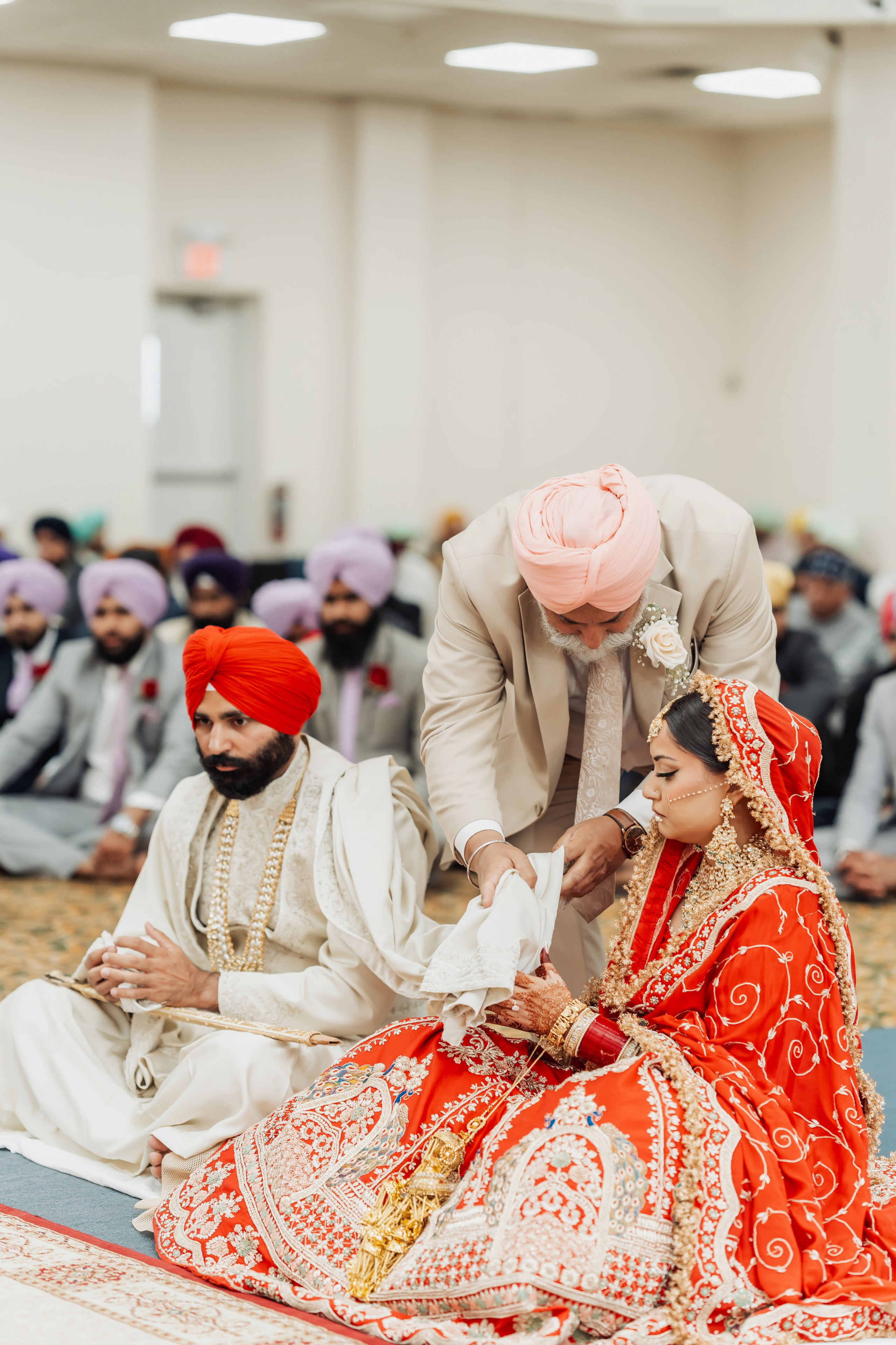 Gagan & Jasmeen. Wedding Photographer & Cinematographer studios