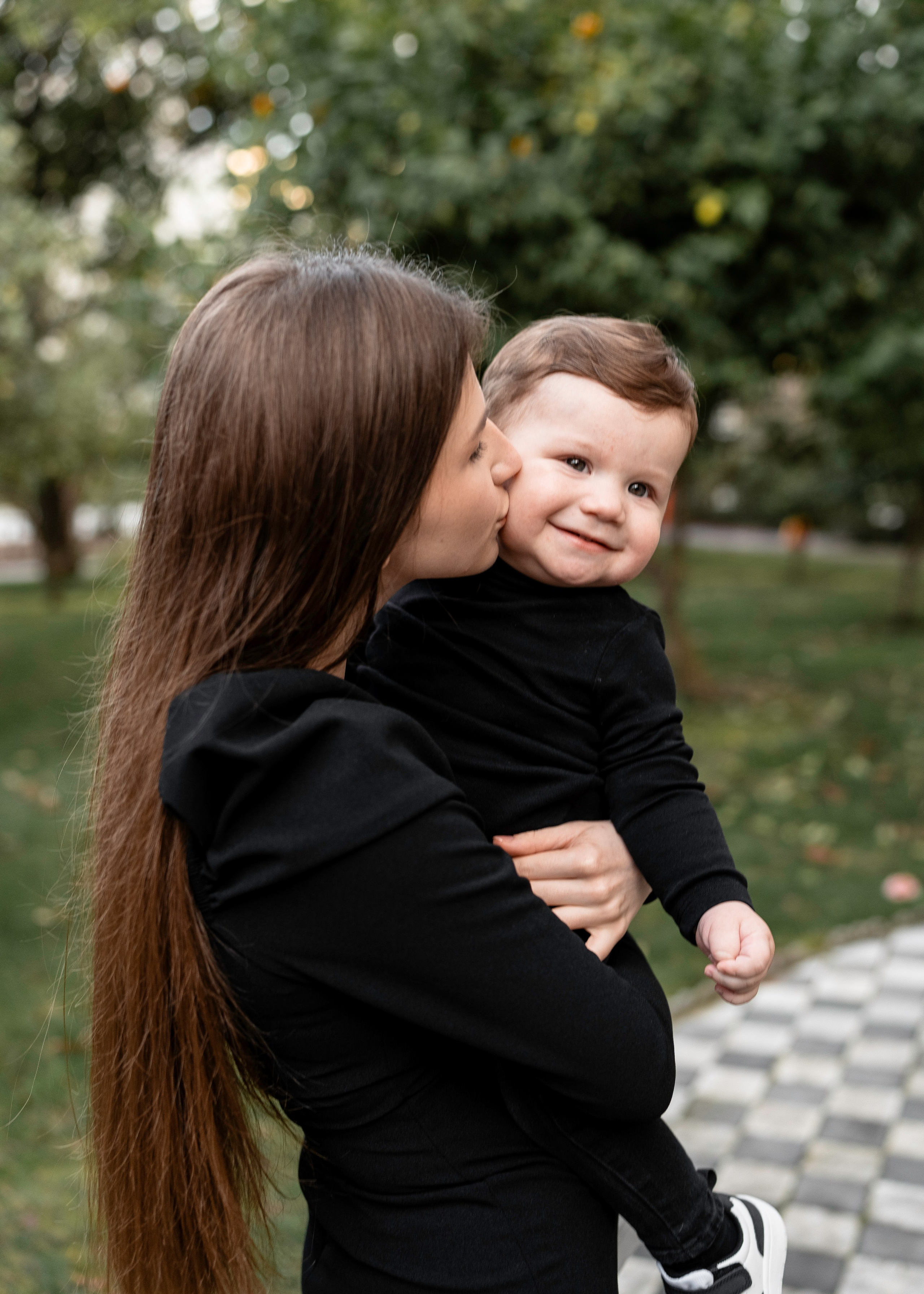 Artem, Nadia & Elisha. Family photographer in Sacramento | Sofia Pavenko