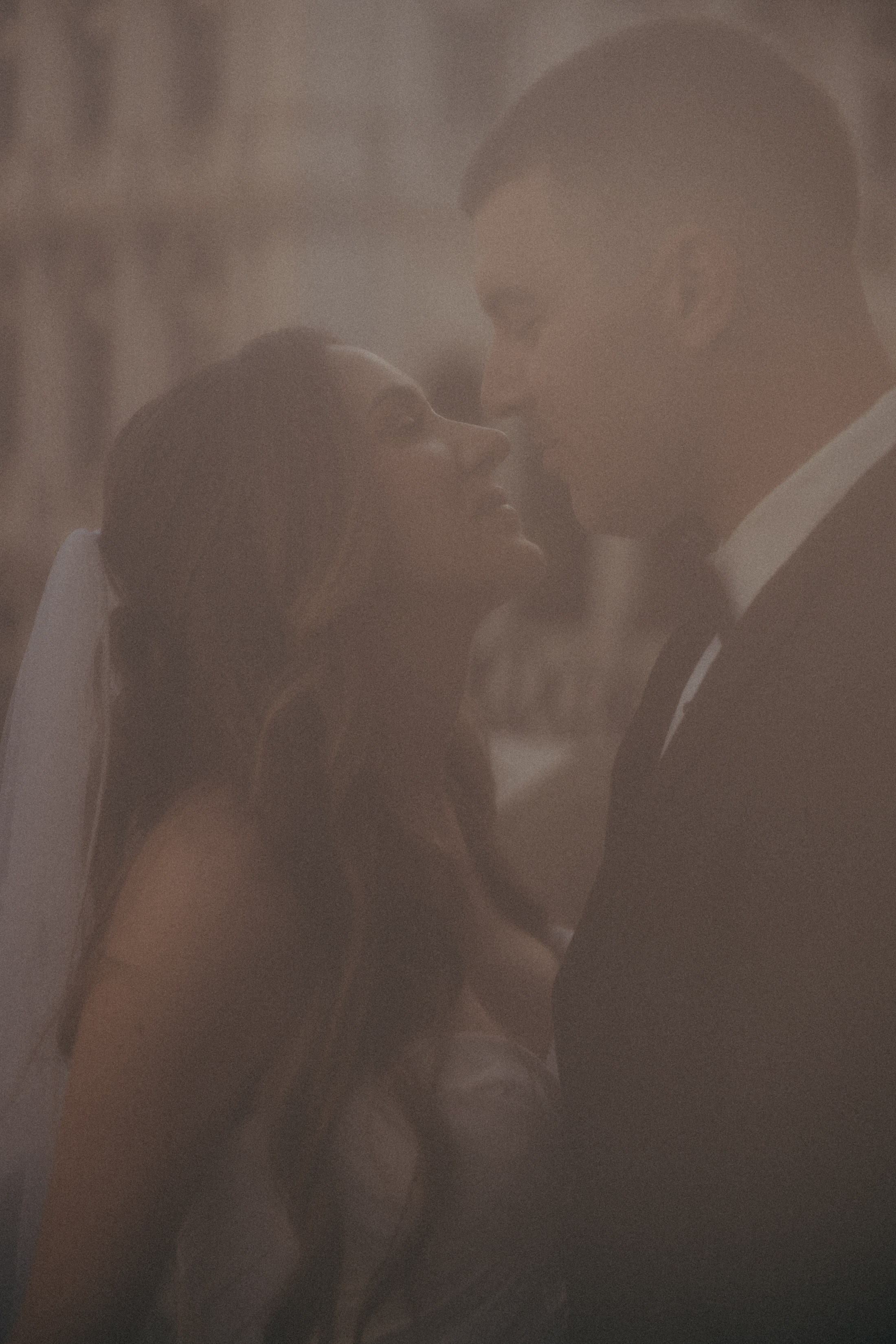 L&C. Wedding & elopement photographer Viktoriya Kravtsov. Las Vegas