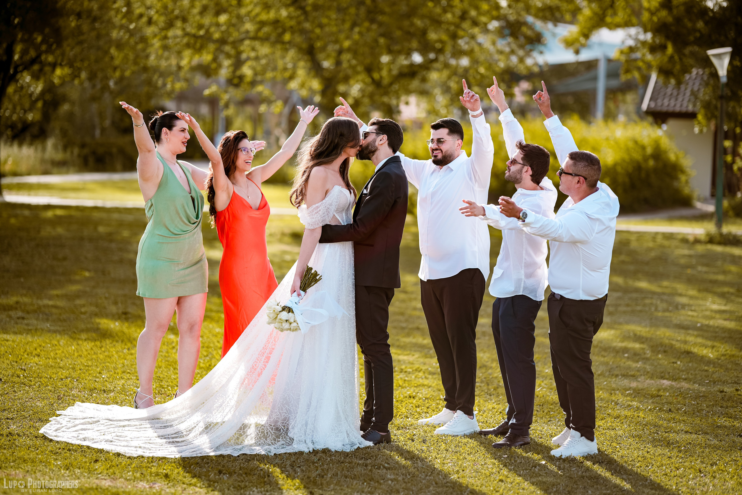 Lin & Eden. לופו צלמים — צילום חתונות ואירועים