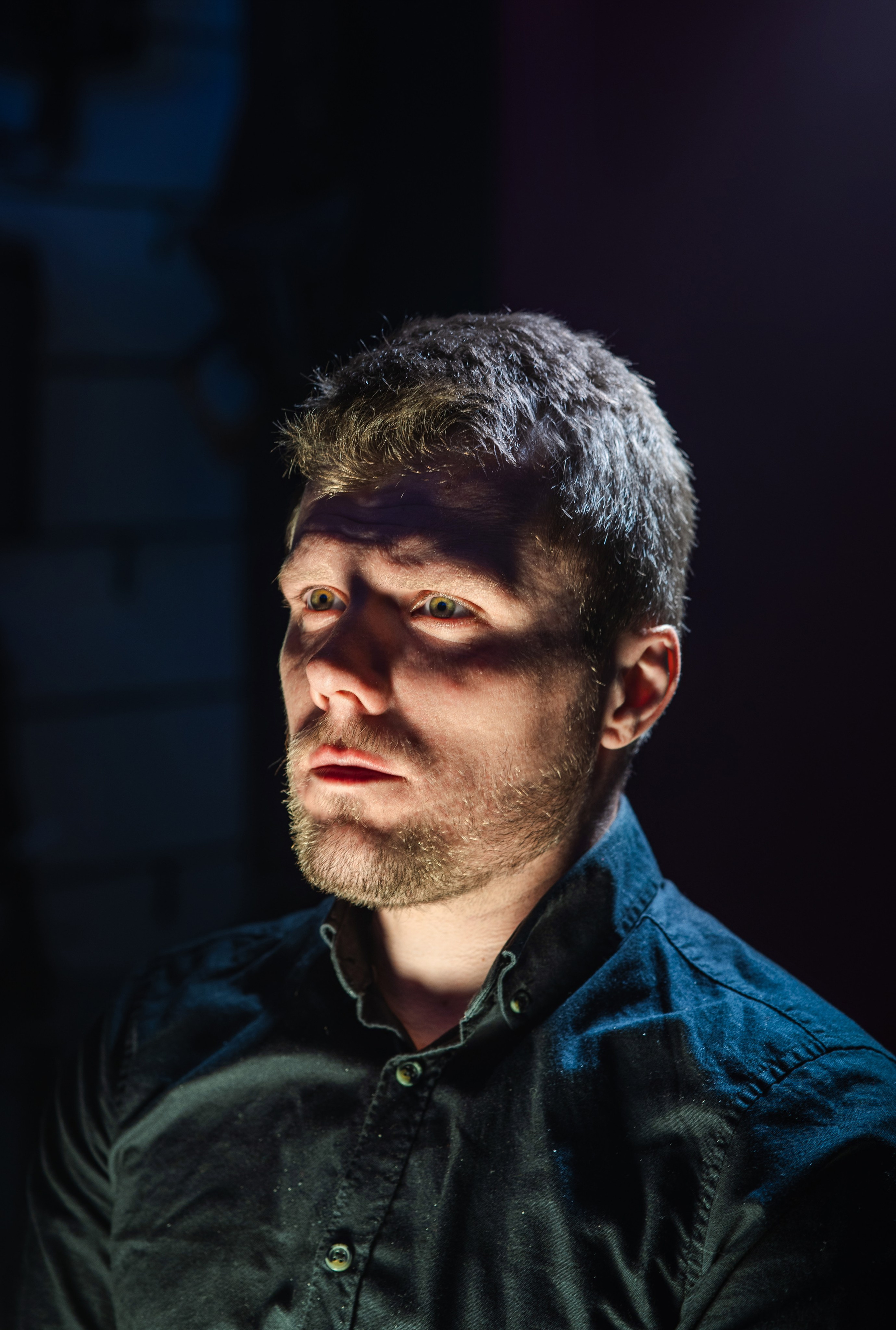 Dan Murzea. Daniel Cioc - Fotograf profesionist în București, specializat în evenimente, nunta, botez, corporate, portret și boudoir