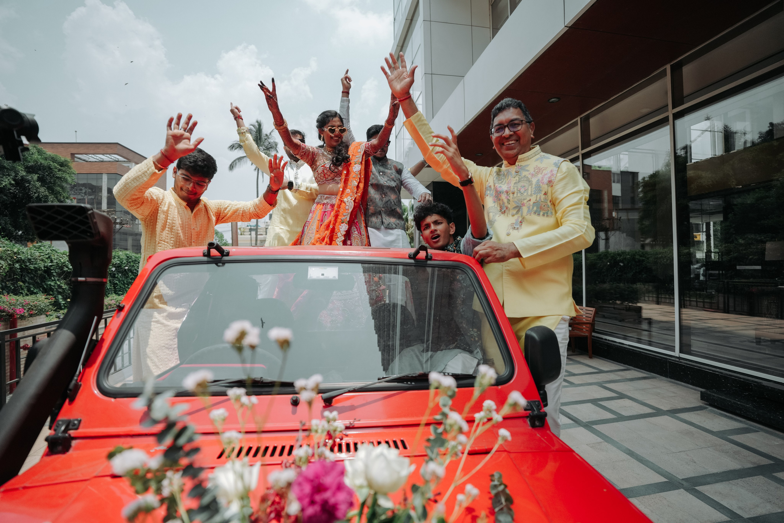 HALDI & MEHANDI. Wedding photographer Stalen Robert