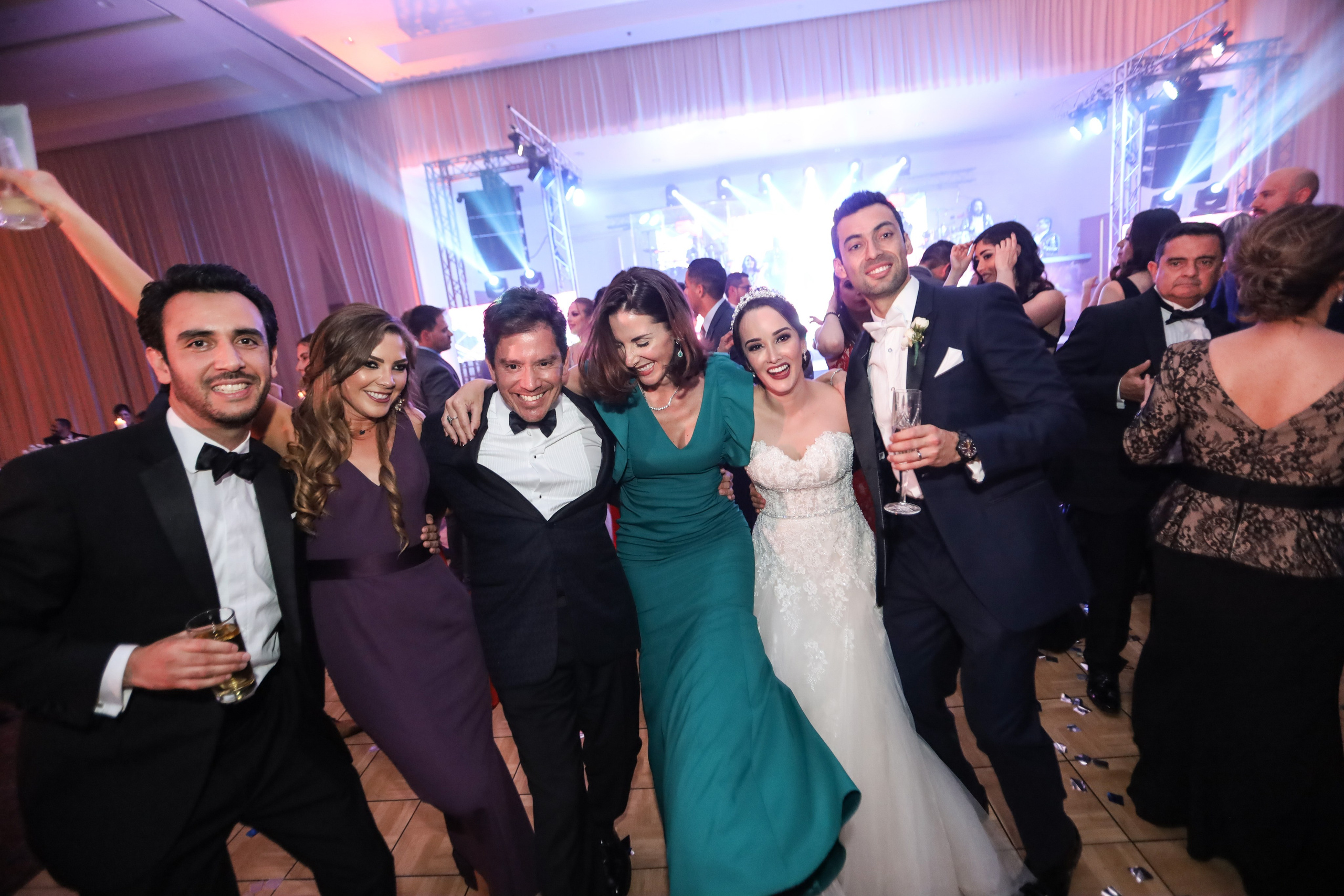 Santuario Diegueño Tecate Boda Ana y Carlos. Estudio de fotografia en Tijuana