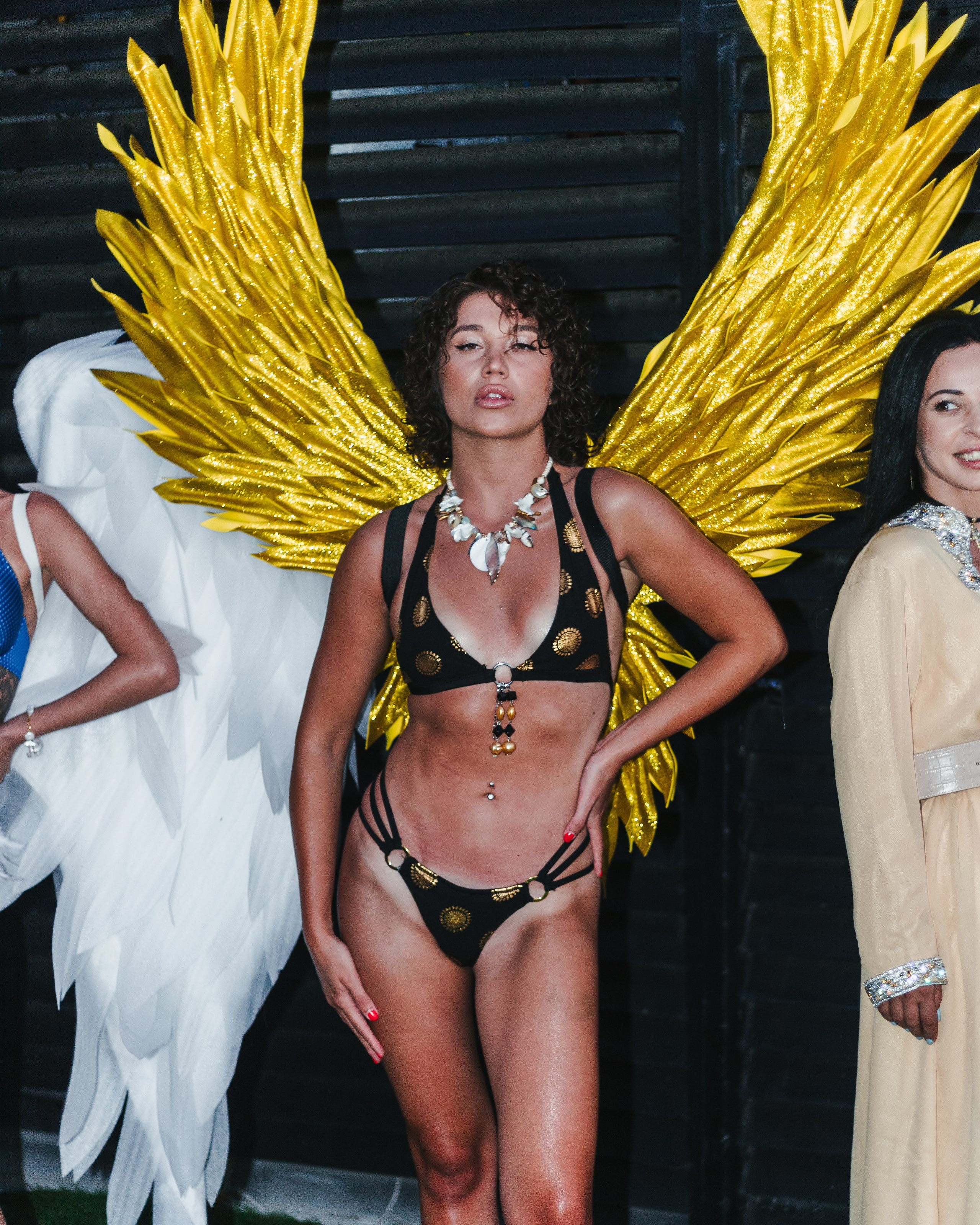 Pool Party. Bspander