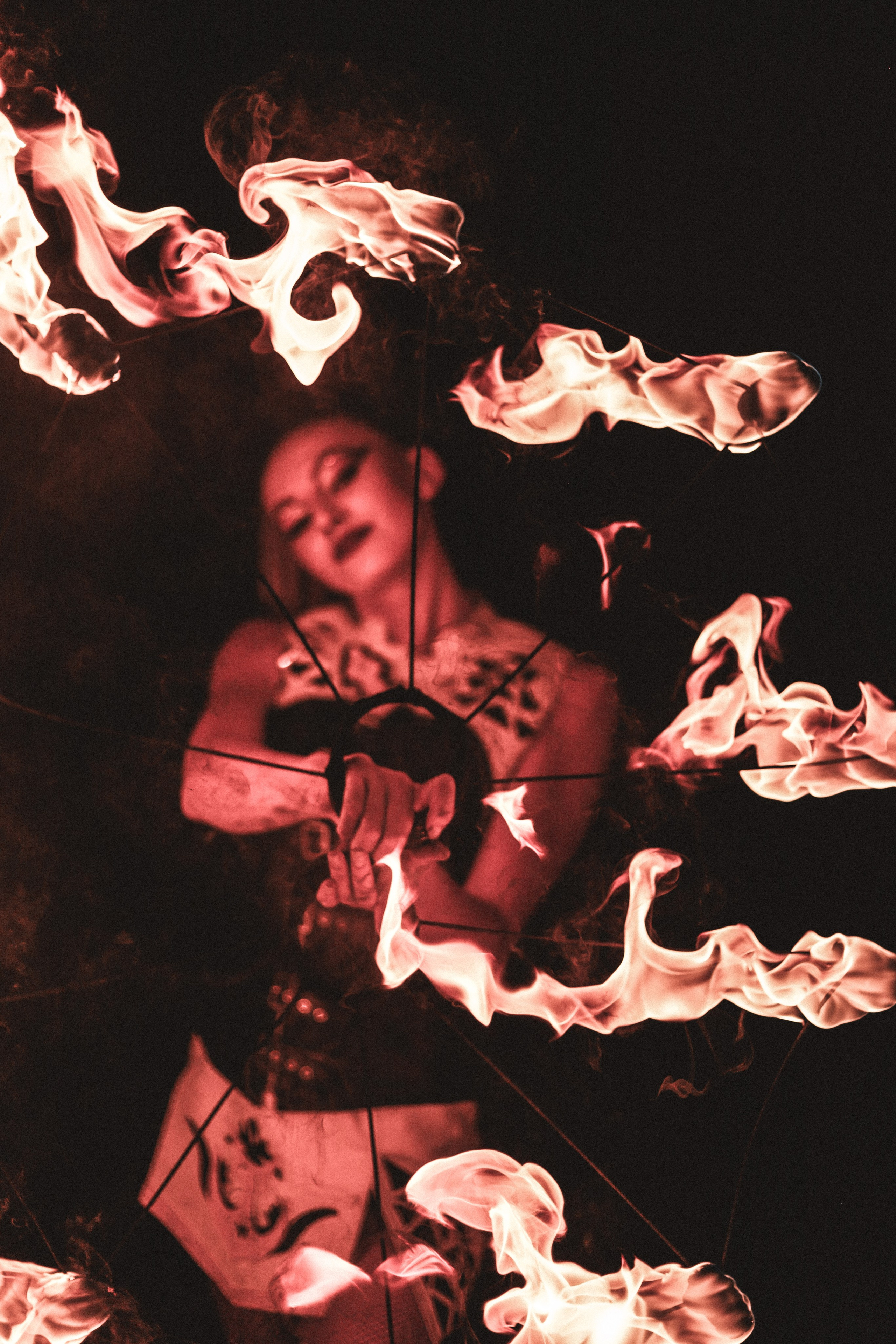 Professional Portrait Photography in Crete – Elegant & Timeless Shots. Photographer Maria Chedroom