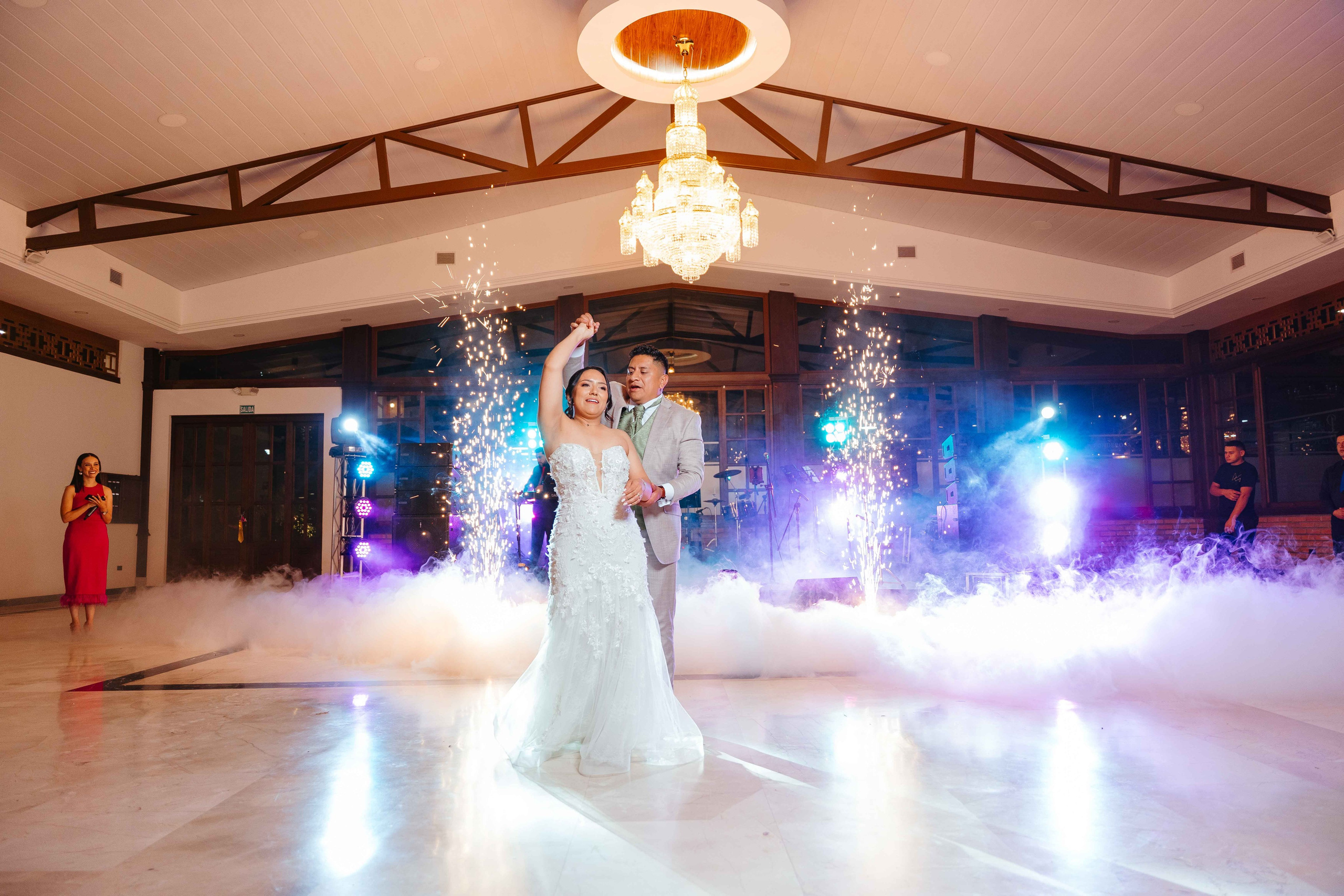 Karol y Jairon. Fotógrafo de bodas en Loja Ecuador | Piero Alvarez PH
