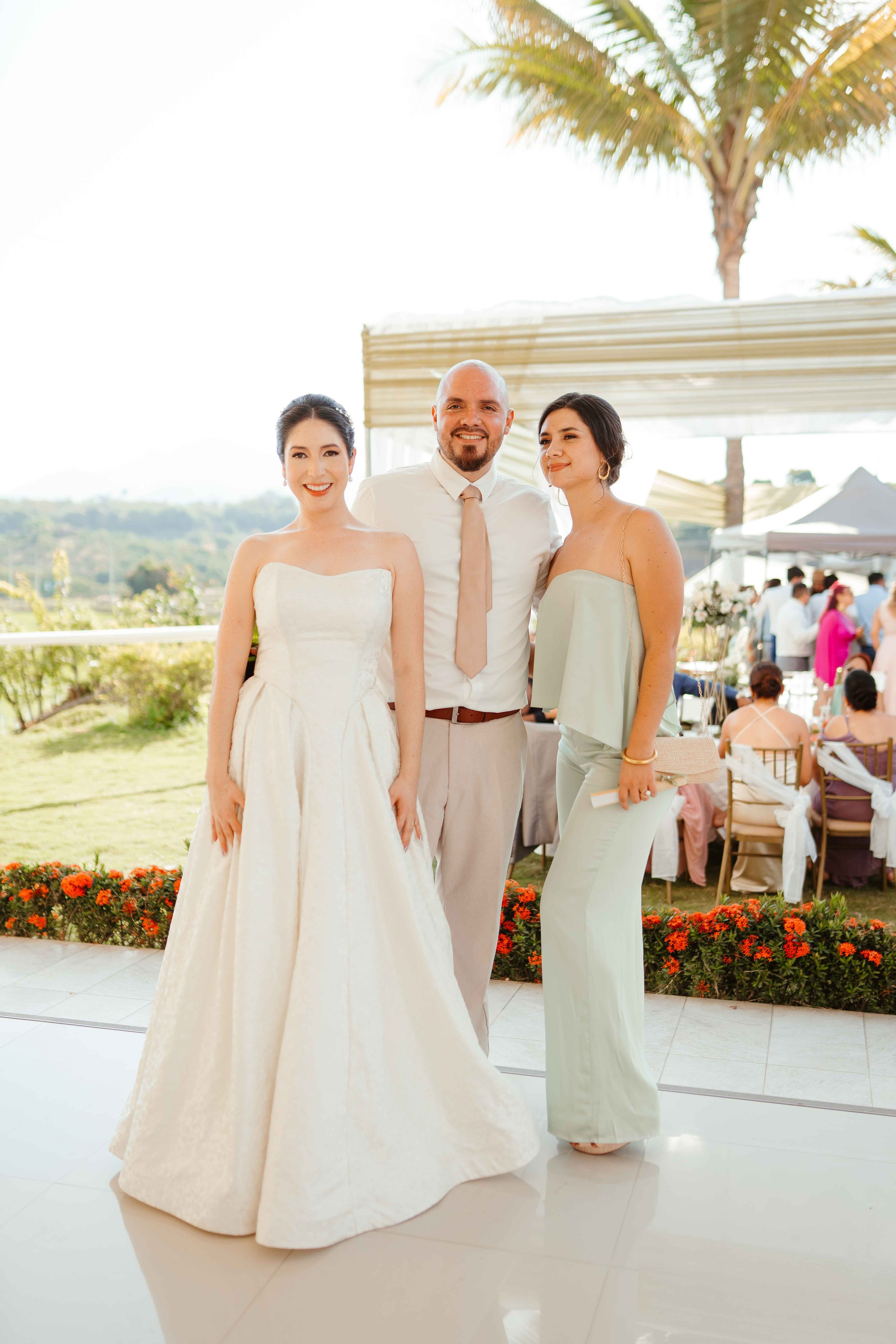 Karina y Daniel. Fotógrafo de bodas en Loja Ecuador | Piero Alvarez PH