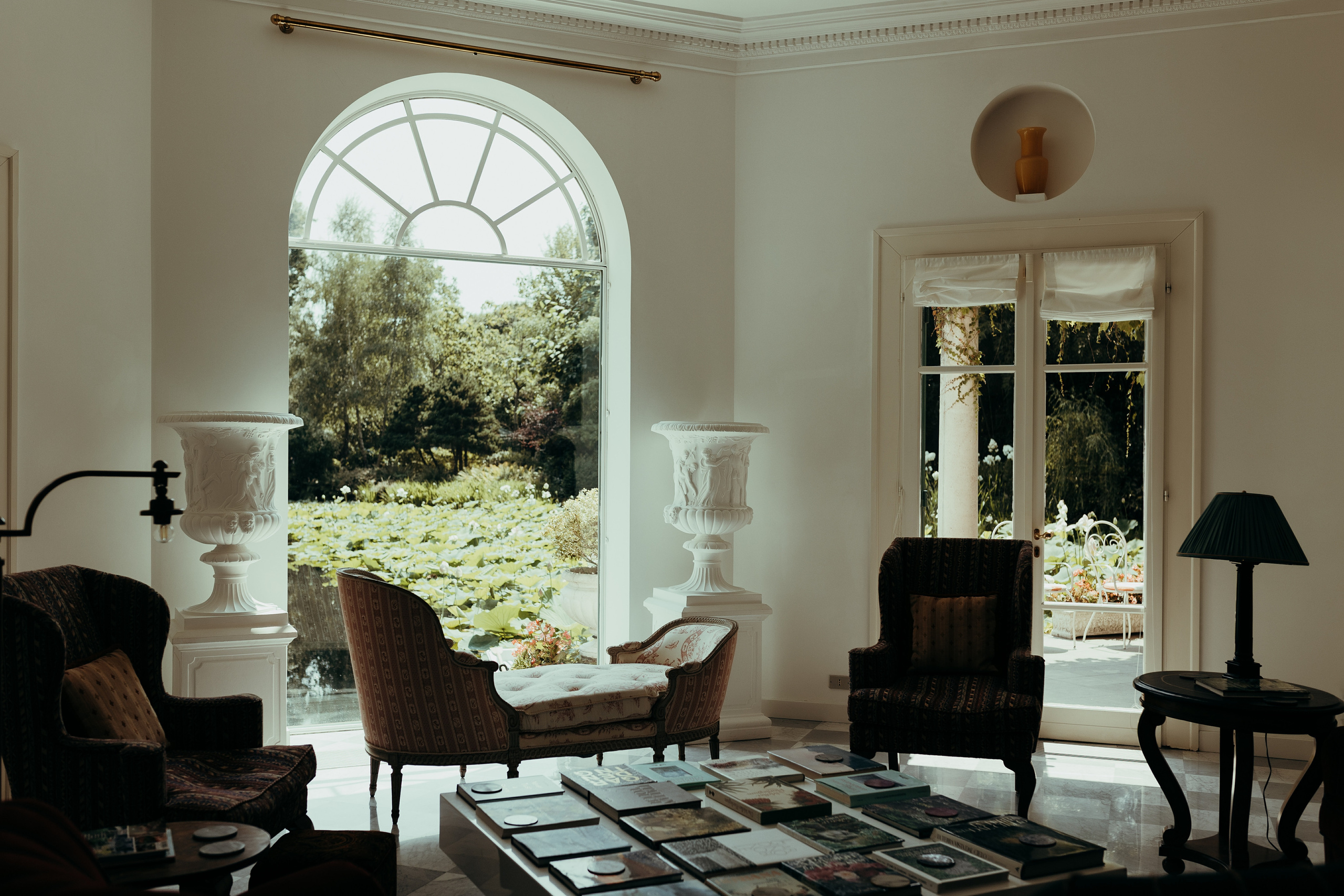 Ruslan & Irina Location: Villa Foleia, Milano