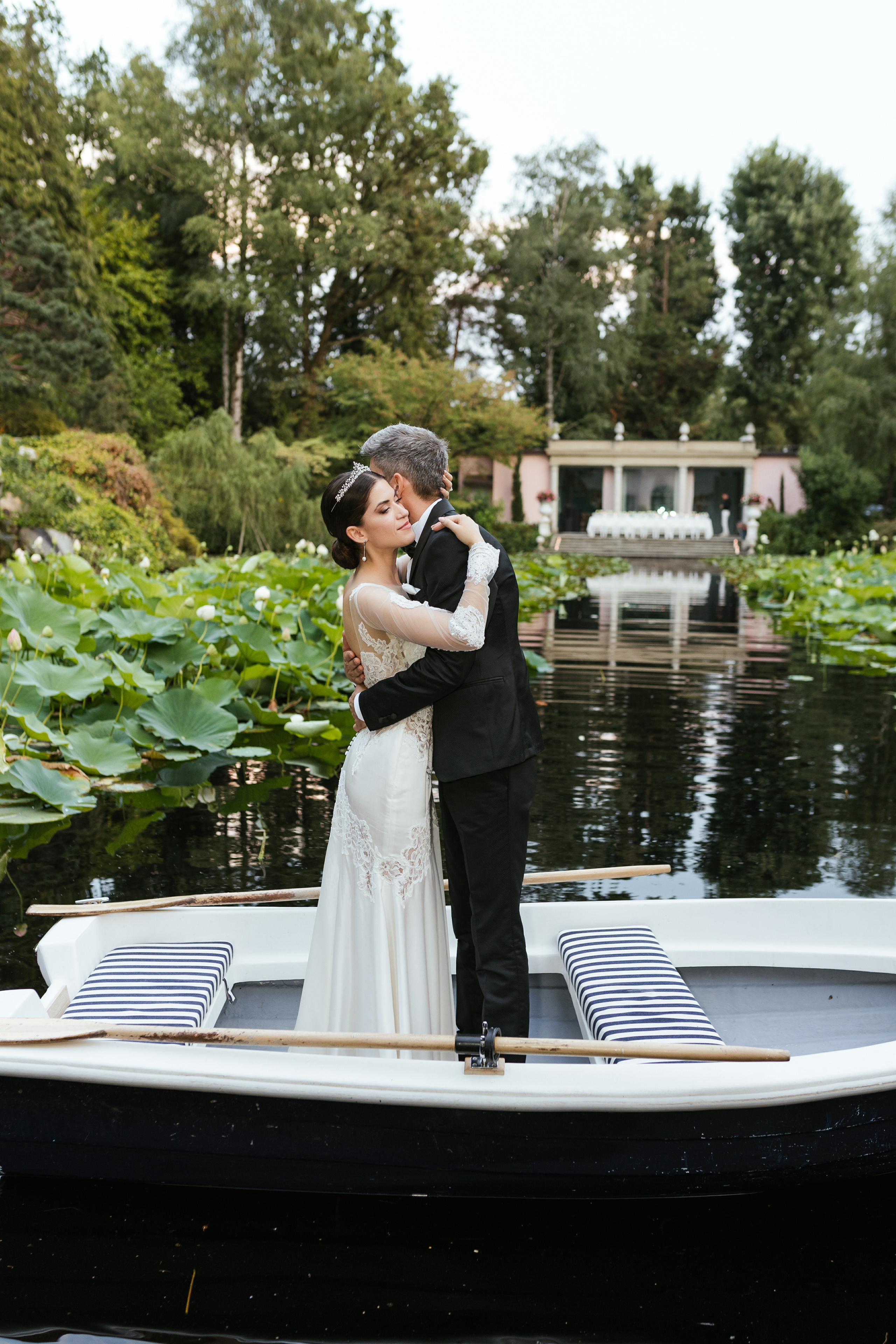 Ruslan & Irina Location: Villa Foleia, Milano
