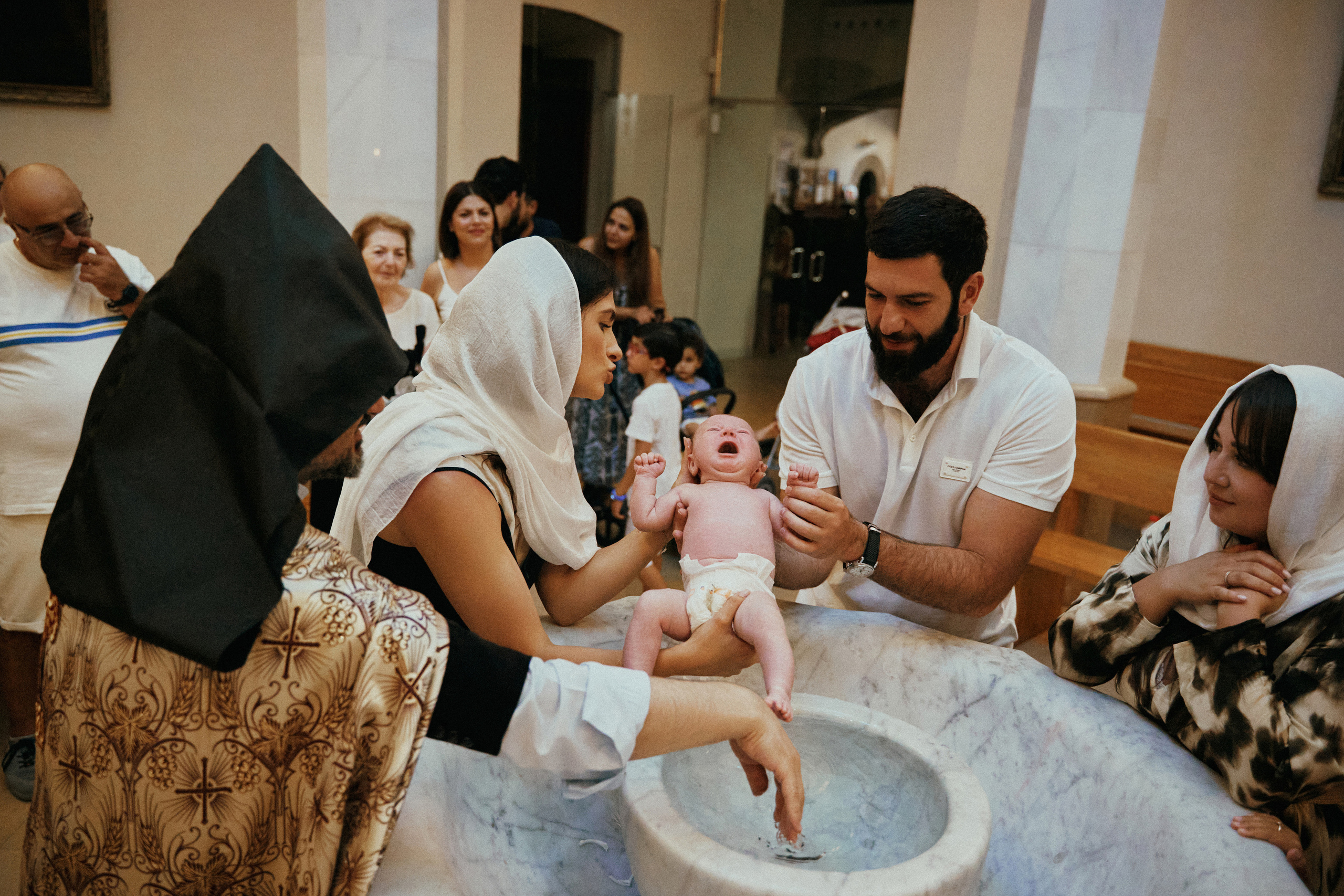 Крещение. Мкртутюн. Фотограф в Барселоне Жанна Захарченко