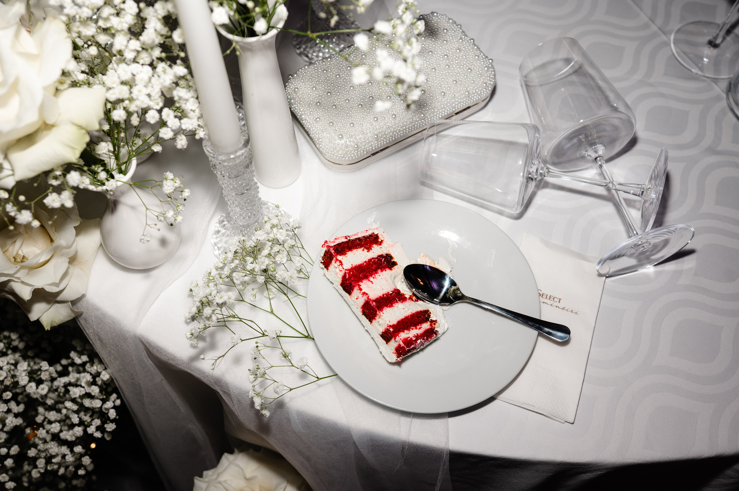 Raluca + Mihai | Wedding Select. Alexandra Hanu Photographer