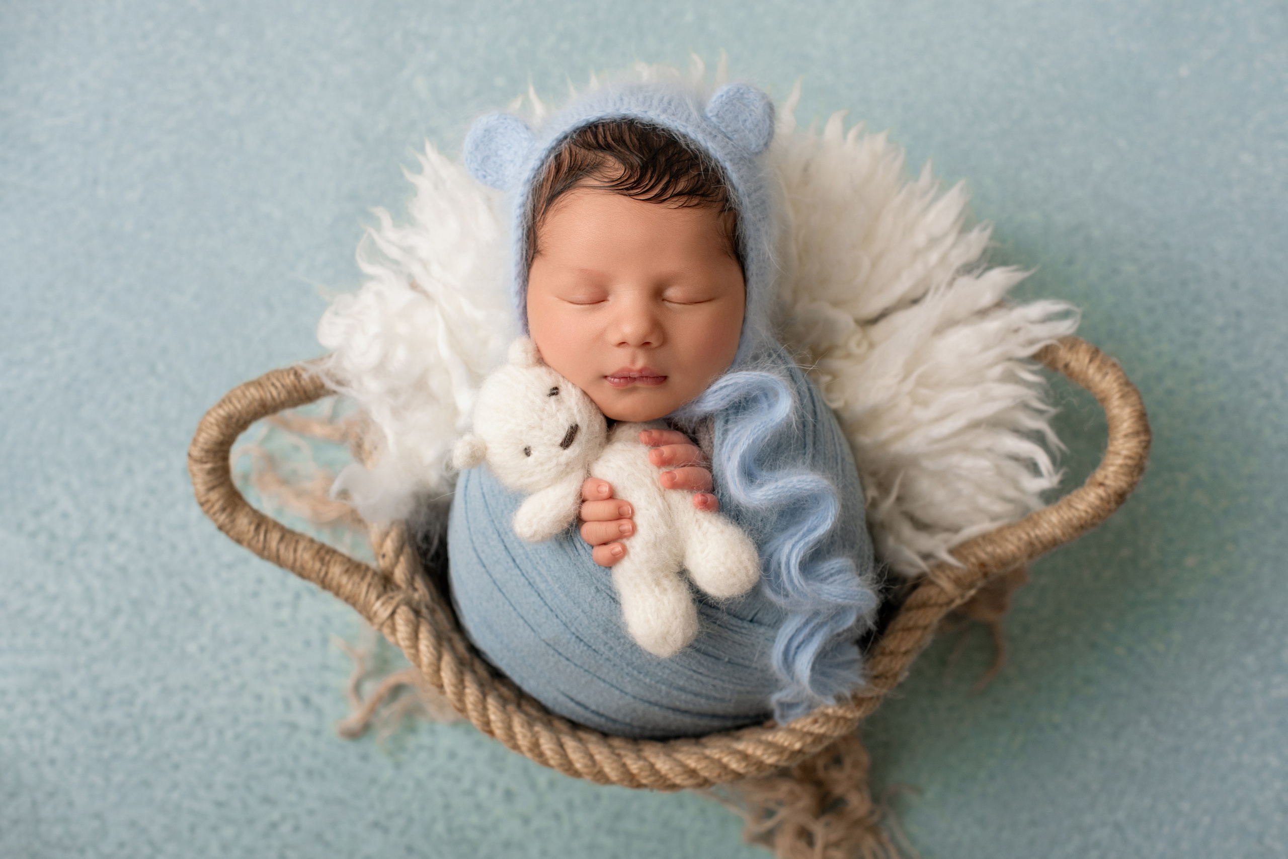 Newborn. Newborn photographer Sacramento