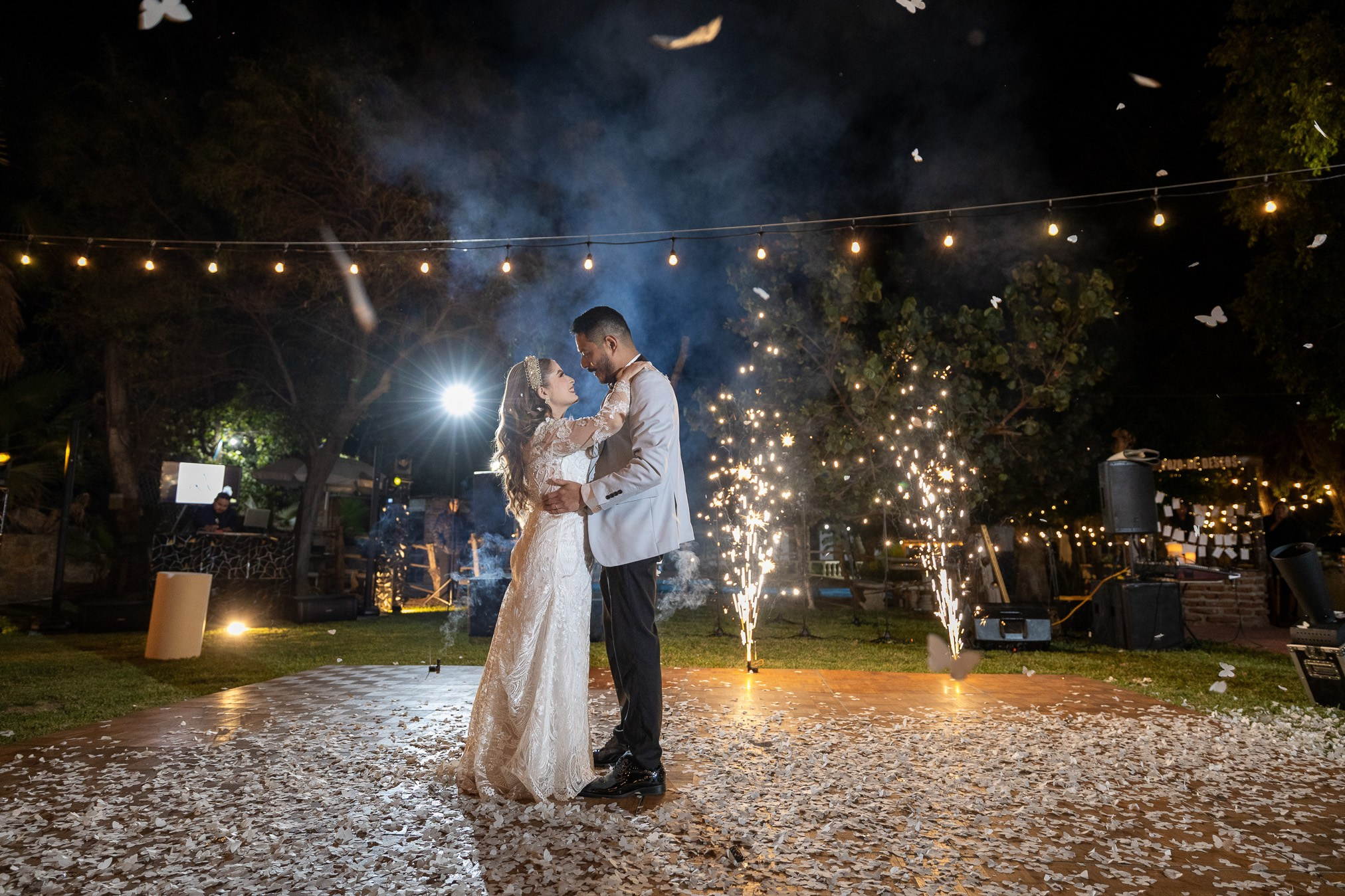 Kinta Lily Boda Tijuana Kenia t Alejandro. Estudio de fotografia en Tijuana