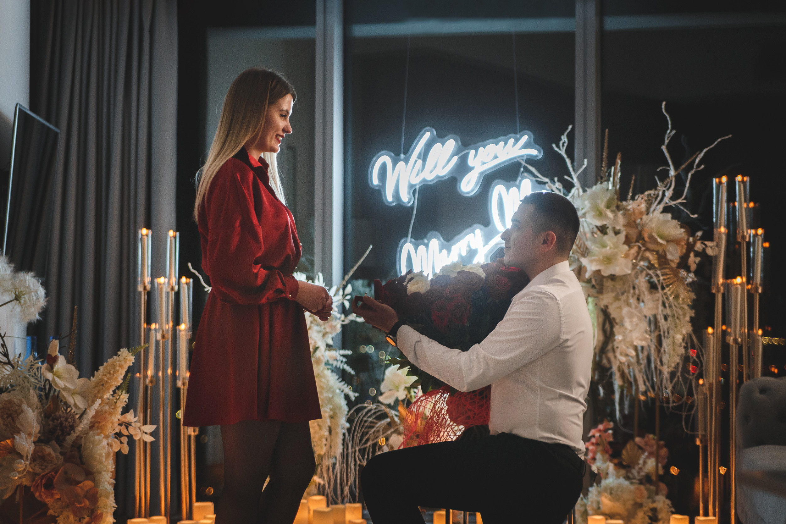 Proposal photoshoot| Photo session in the SkyTower apartment. Dimitri Ilkov Photography — Capturing Life’s Moments in Edmonton, Cana