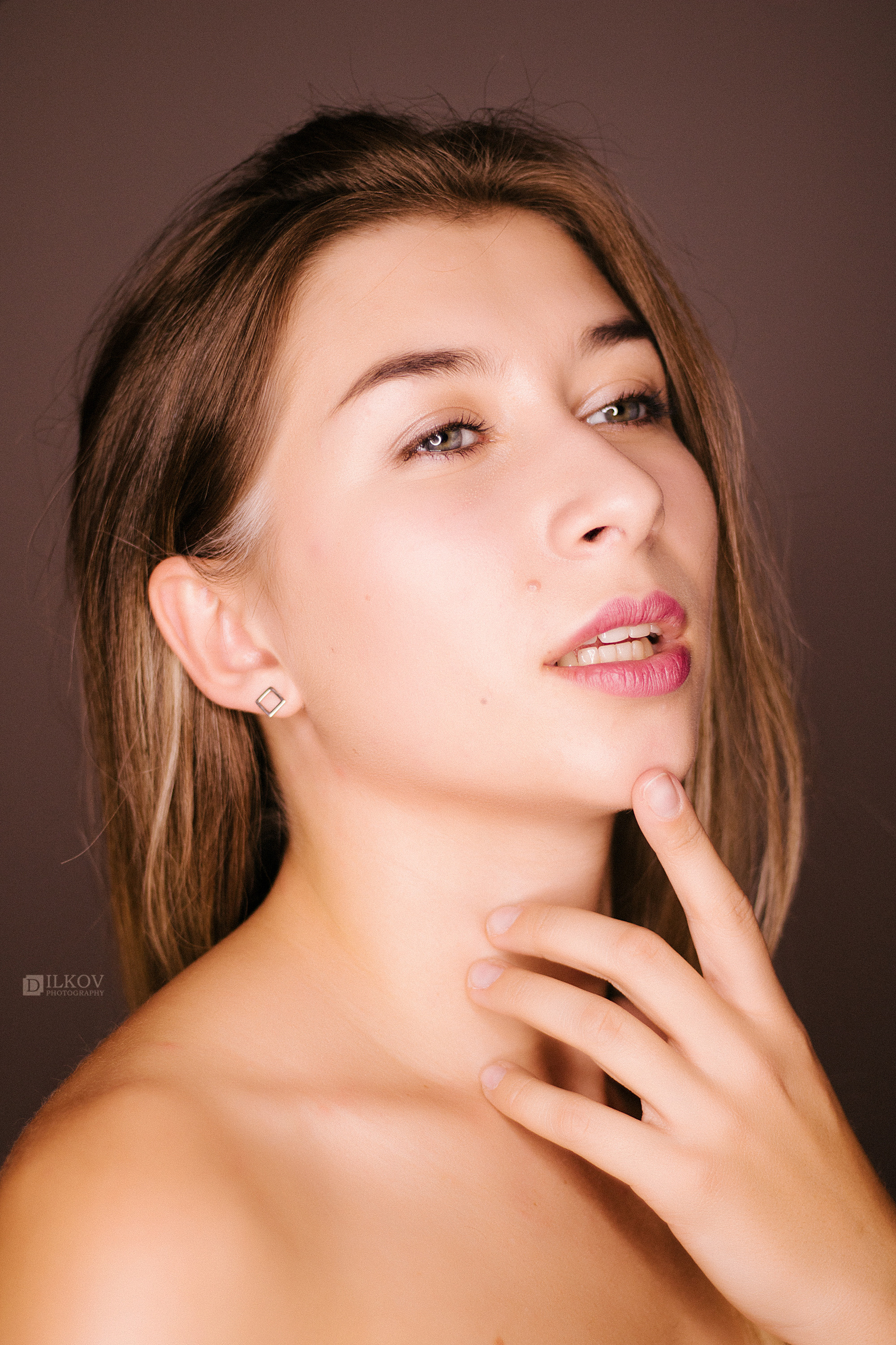 Marta| Photo session in studio, Dimitri Ilkov photography. Dimitri Ilkov Photography — Capturing Life’s Moments in Edmonton, Cana