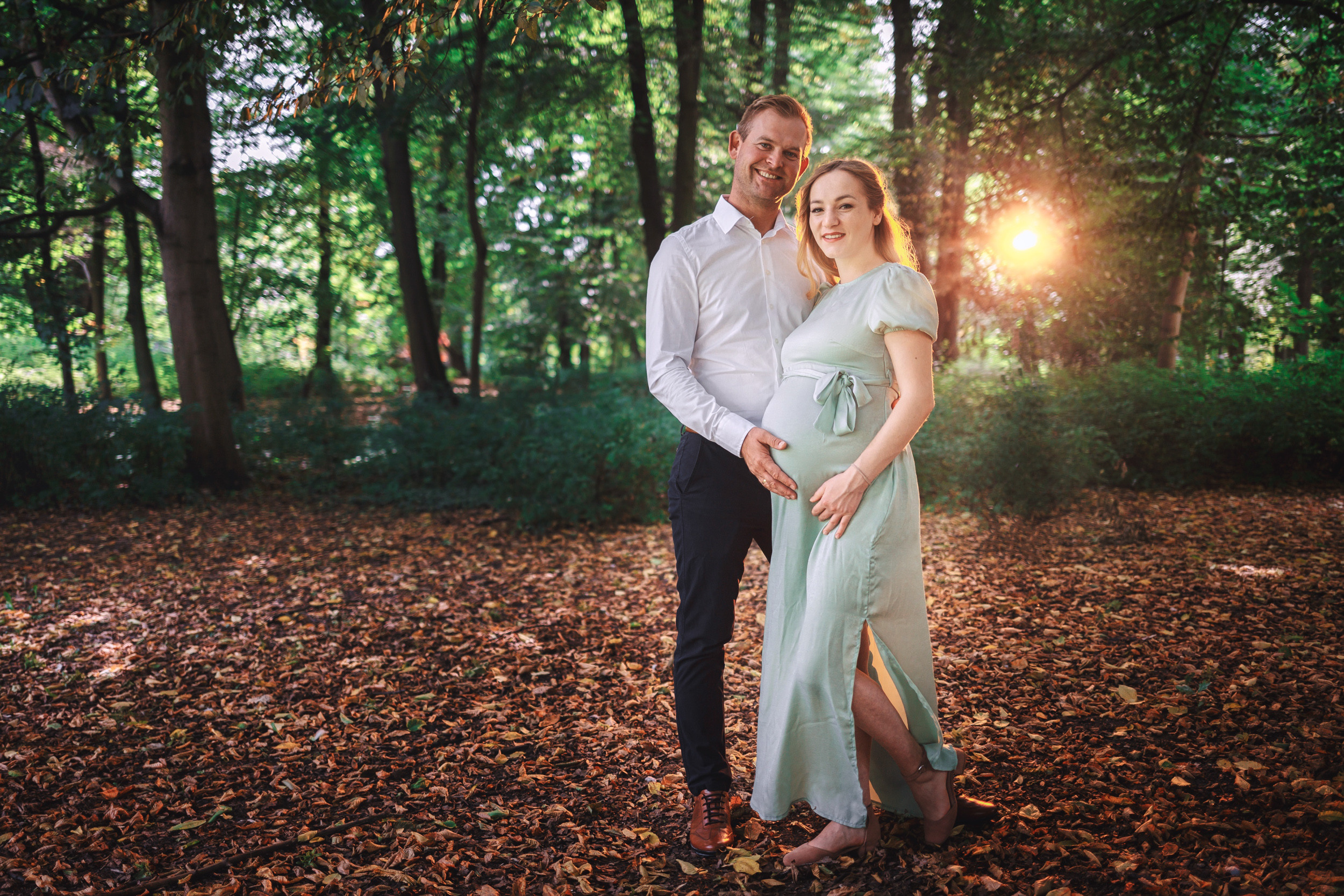 Julia & Krzysztof Pregnancy photoshoot in Outdoor. Dimitri Ilkov Photography — Capturing Life’s Moments in Edmonton, Cana