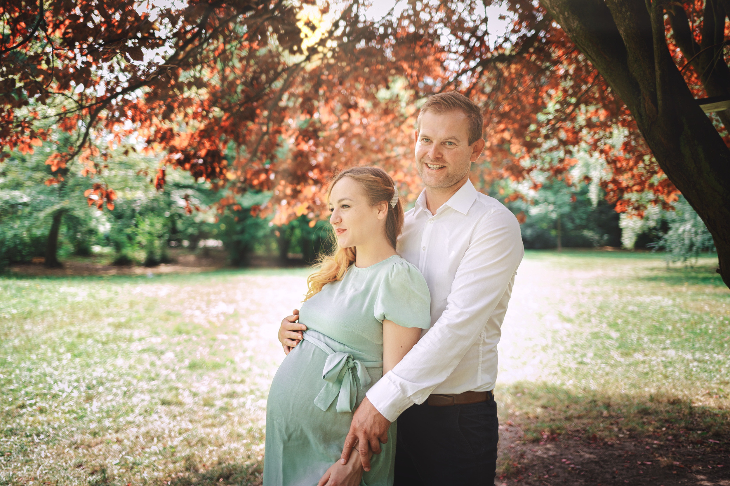 Julia & Krzysztof Pregnancy photoshoot in Outdoor. Dimitri Ilkov Photography — Capturing Life’s Moments in Edmonton, Cana
