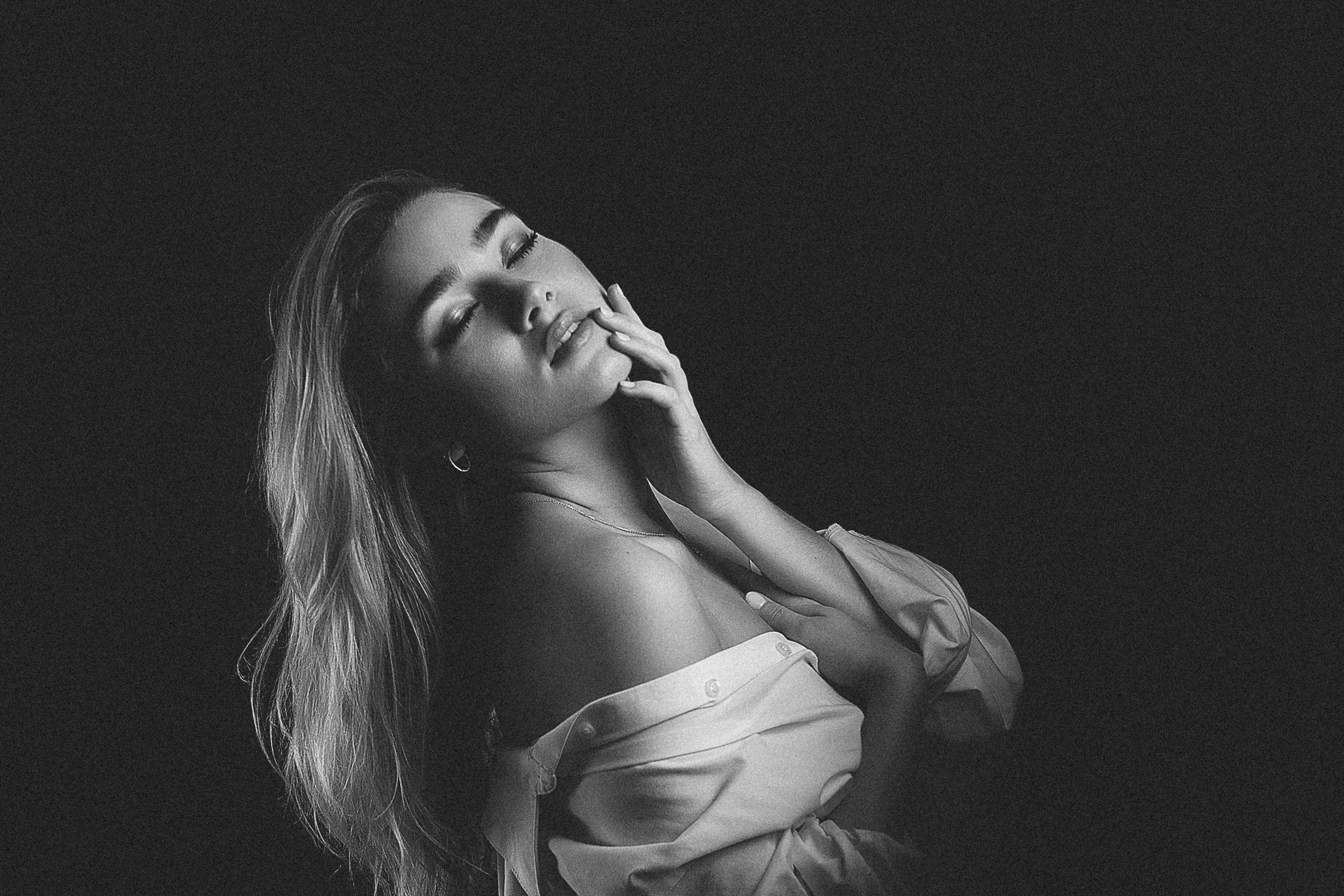 Natalia | Studio photo shoot. Dimitri Ilkov Photography — Capturing Life’s Moments in Edmonton, Cana