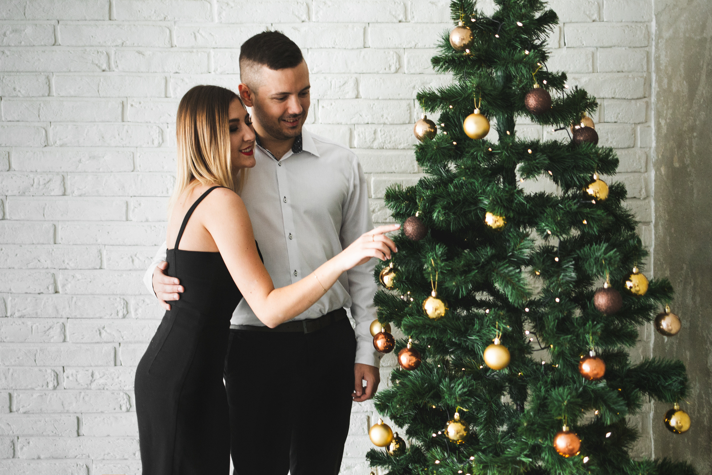 Kasia & Piotr 2| Studio photo shoot. Dimitri Ilkov Photography — Capturing Life’s Moments in Edmonton, Cana