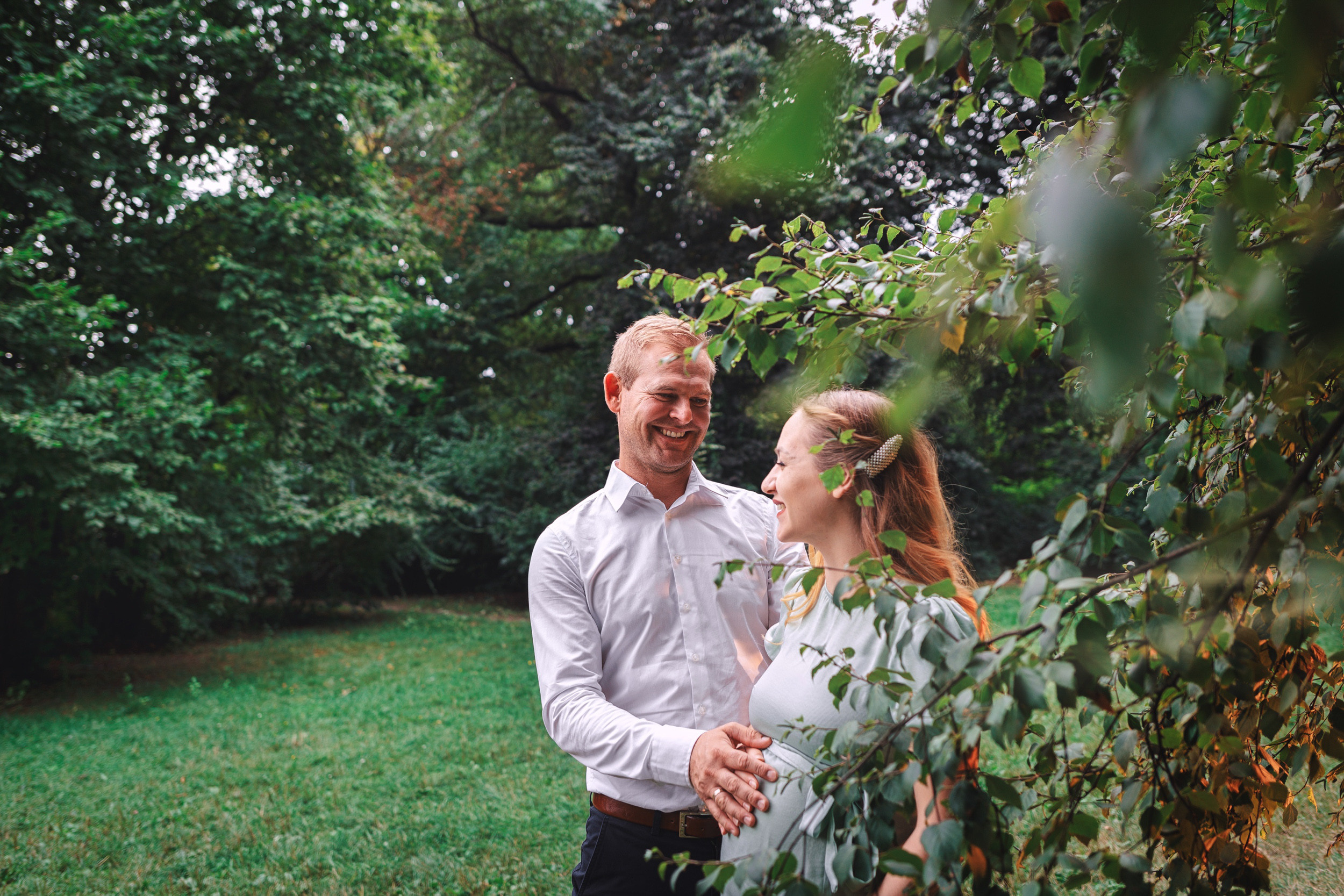 Julia & Krzysztof Pregnancy photoshoot in Outdoor. Dimitri Ilkov Photography — Capturing Life’s Moments in Edmonton, Cana