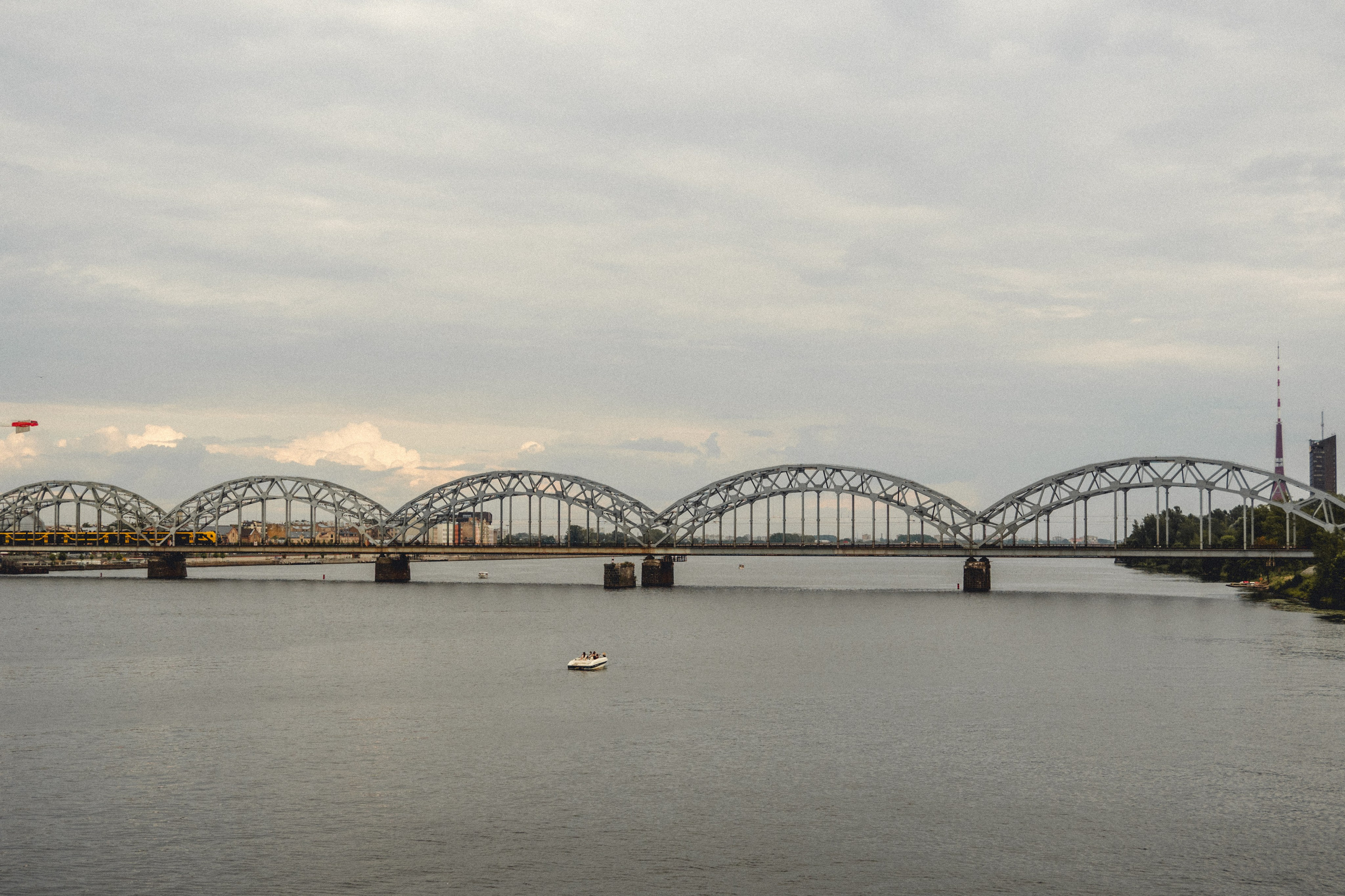 Voyage à Riga. Photographe sur Cote d’Azur. Portraits de familles, couples, enfants, événements