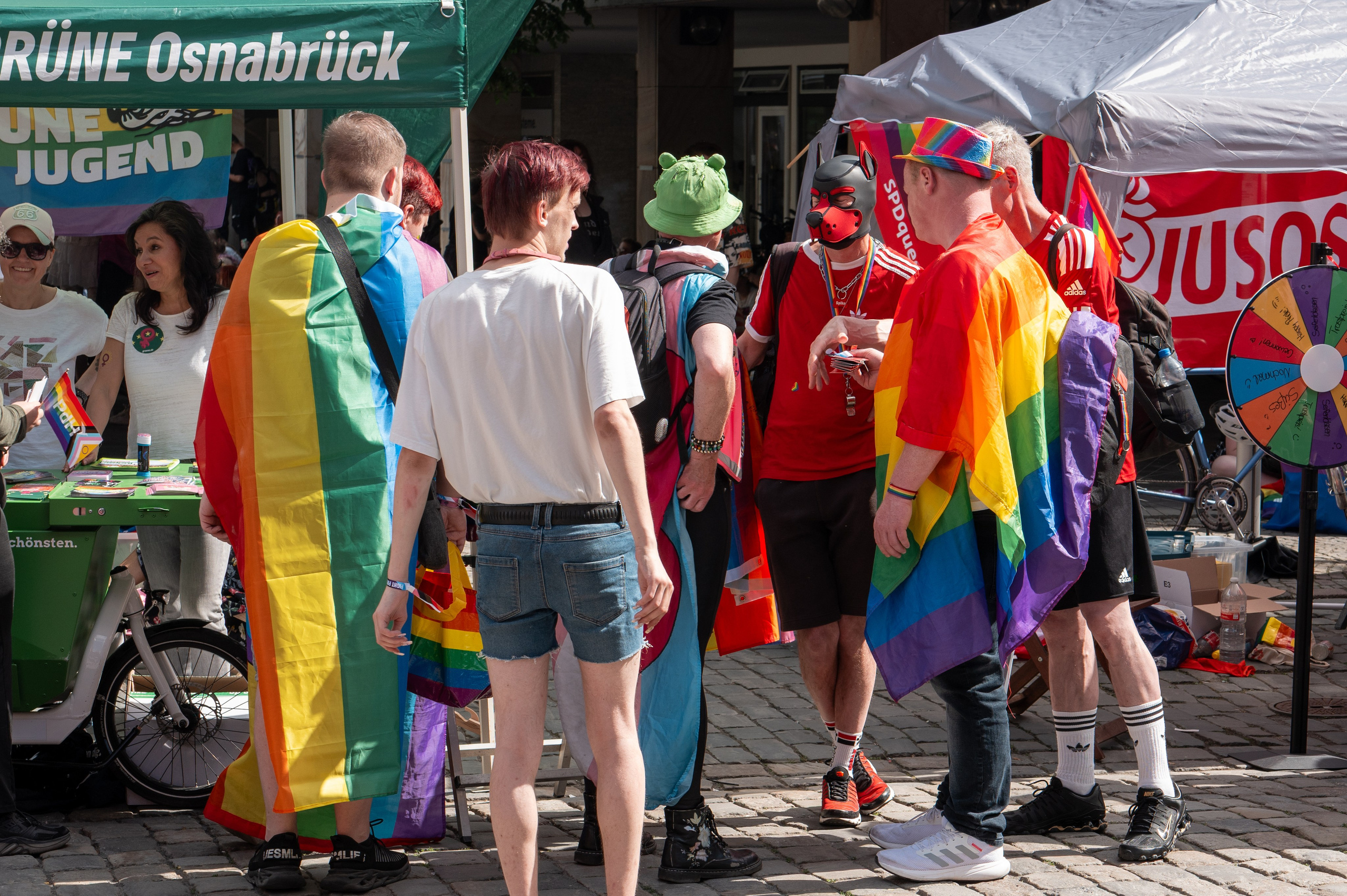 A little bit of street and CSD in Osnabrück. URBANSTREETFILES.ART