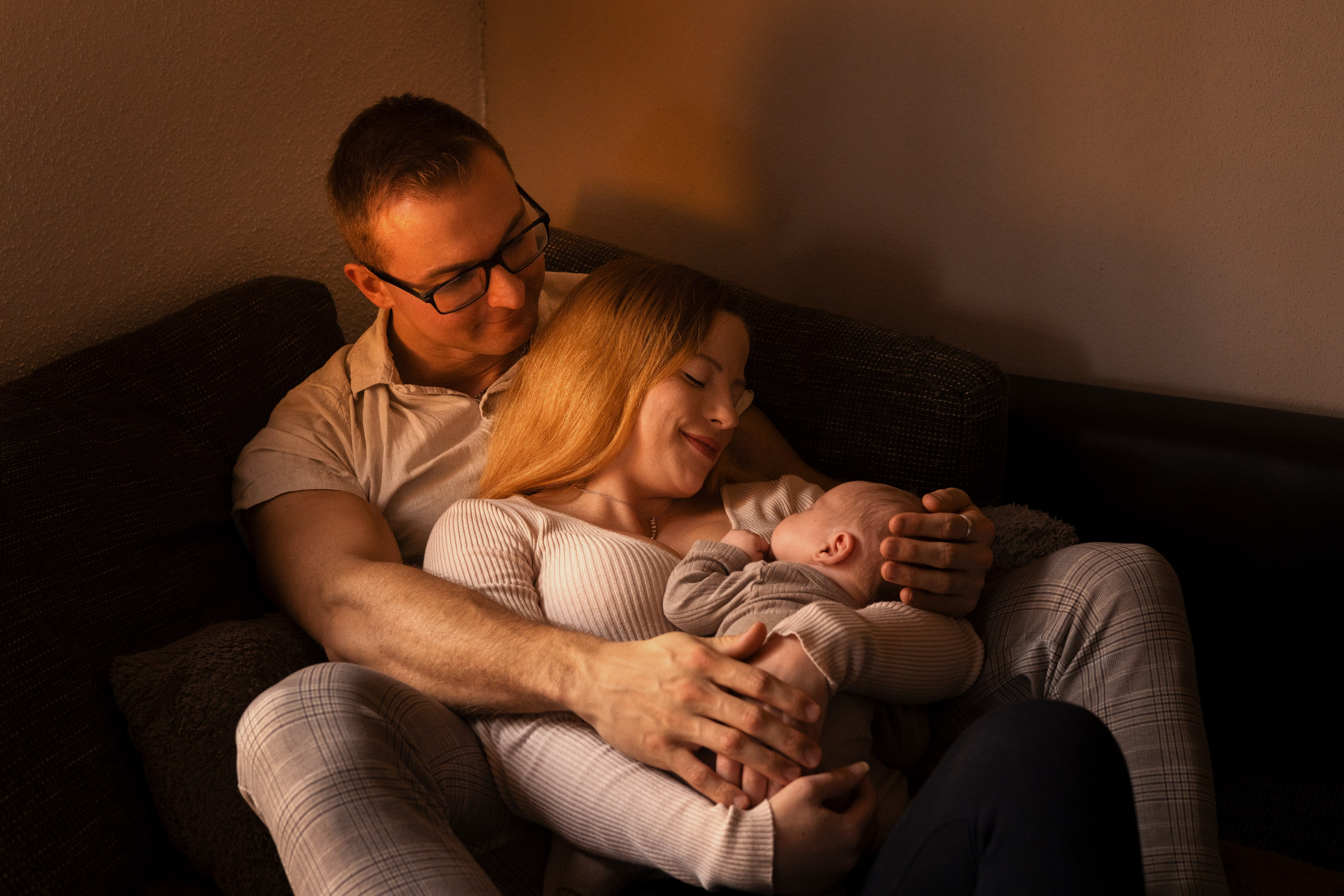 NEWBORN / LIFESTYLE INDOOR. Fotografin und Videografin im Raum Osnabrück und Emsland Alla