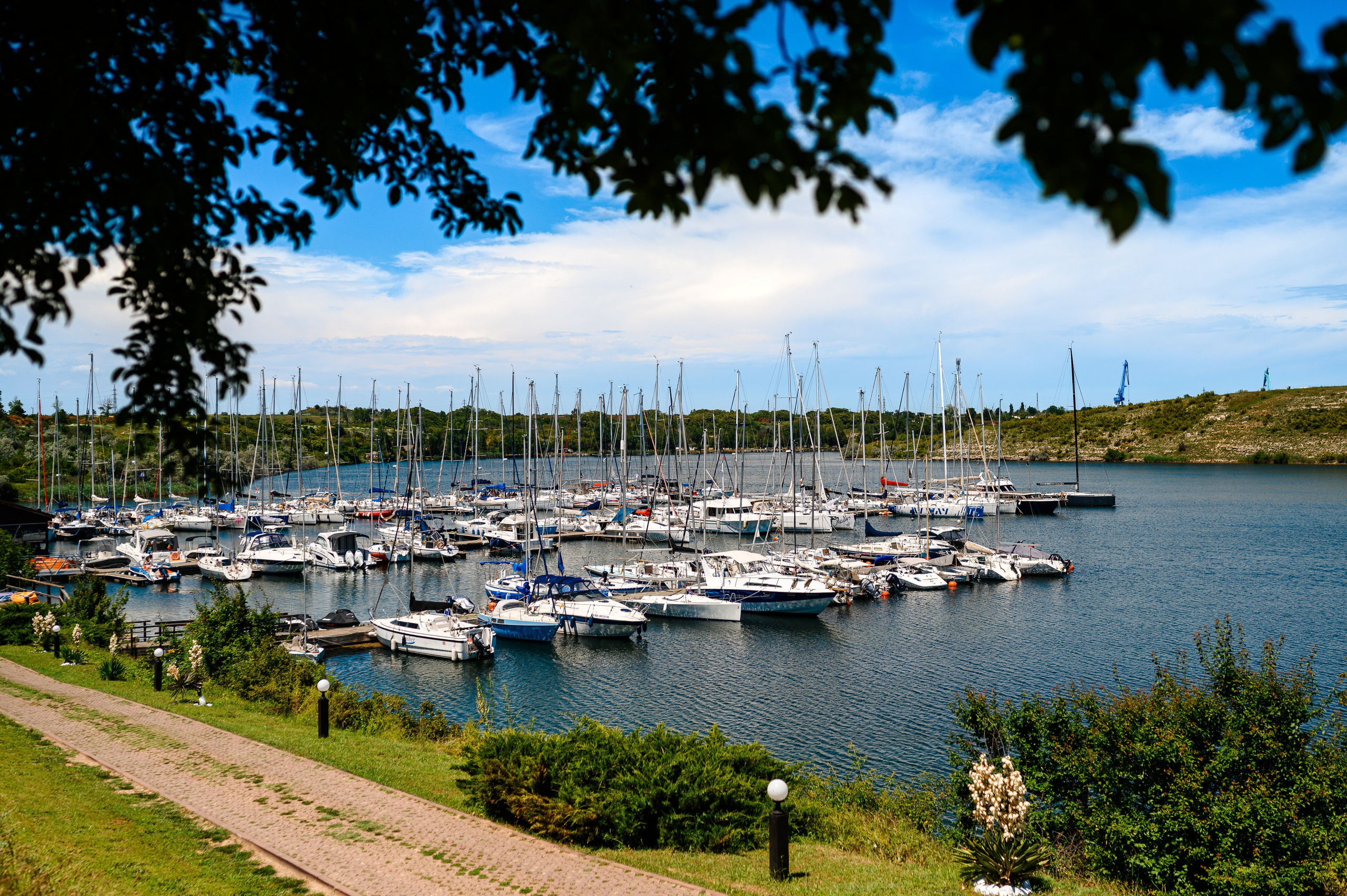 Madalina & Ovidiu. Mugurel Olteanu Fotograf