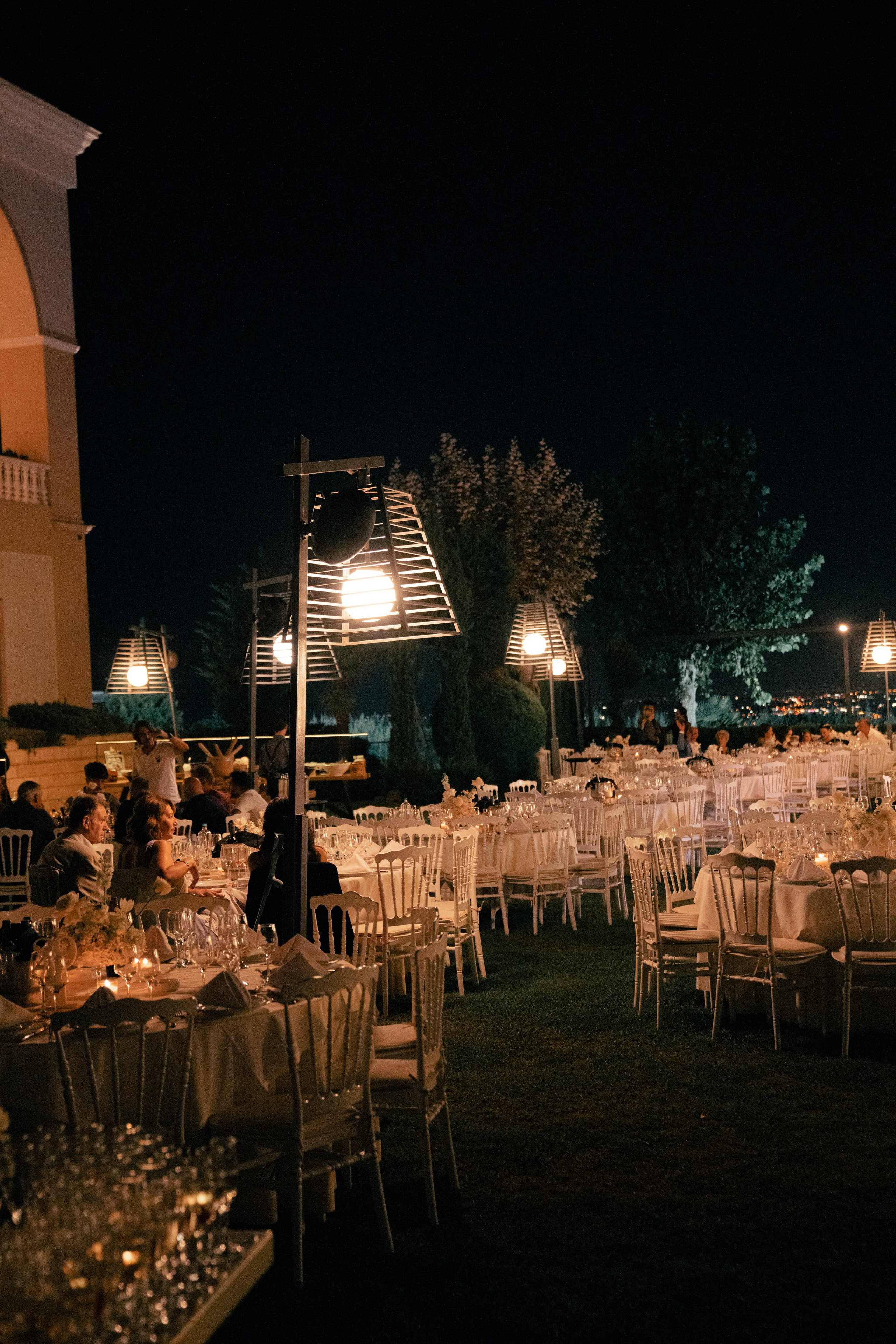 KONSTANTINOS & KONSTANTINA