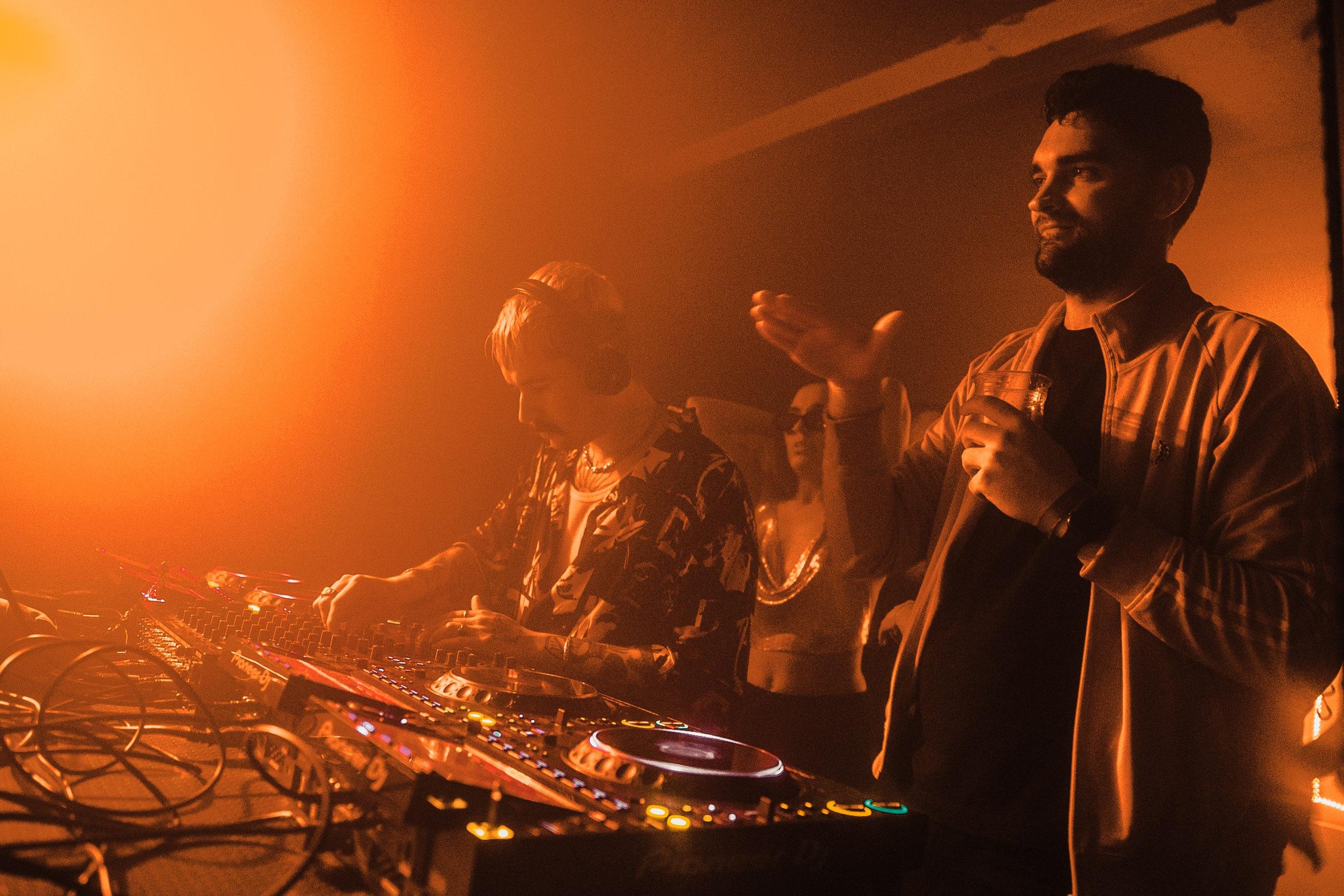 Elektroniskās mūzikas pasākums. Sandra Garanca Portrait and event photographer