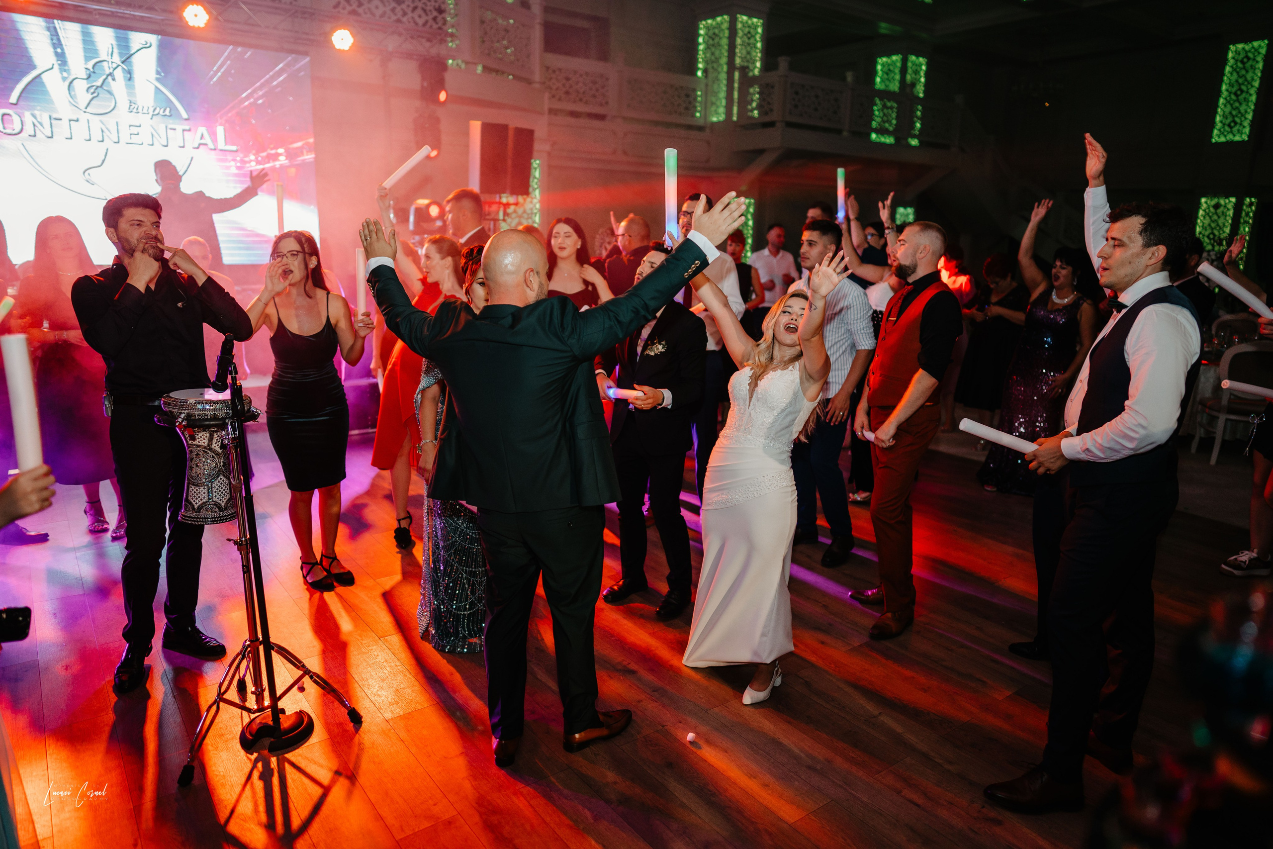 Diana & Cătălin – Nuntă clasică și rafinată. Fotograf de nuntă, corporate, botezuri, majorate și aniversări Roman, Lucaci Cornel